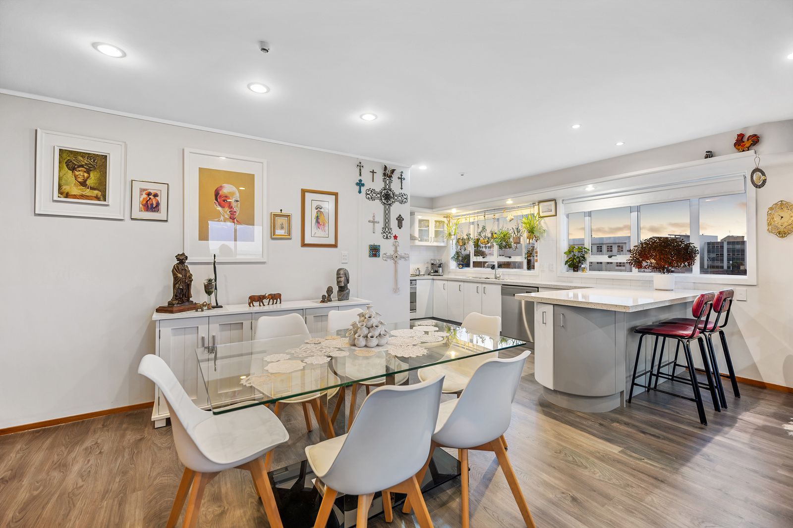 2F/68 Mokoia Road, Birkenhead, North Shore City 0626 Sold Apartment