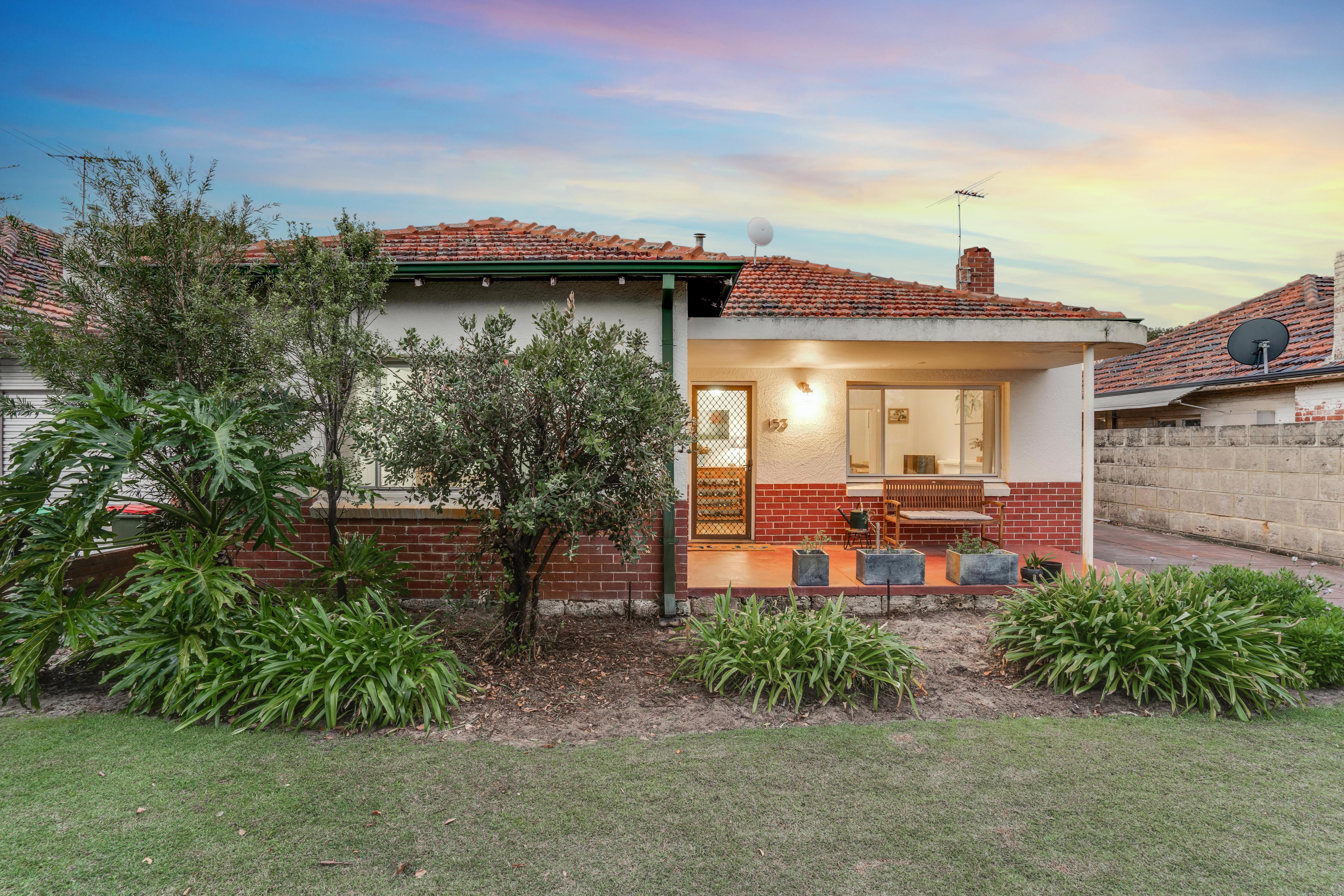 153 Wood Street, Inglewood WA 6052