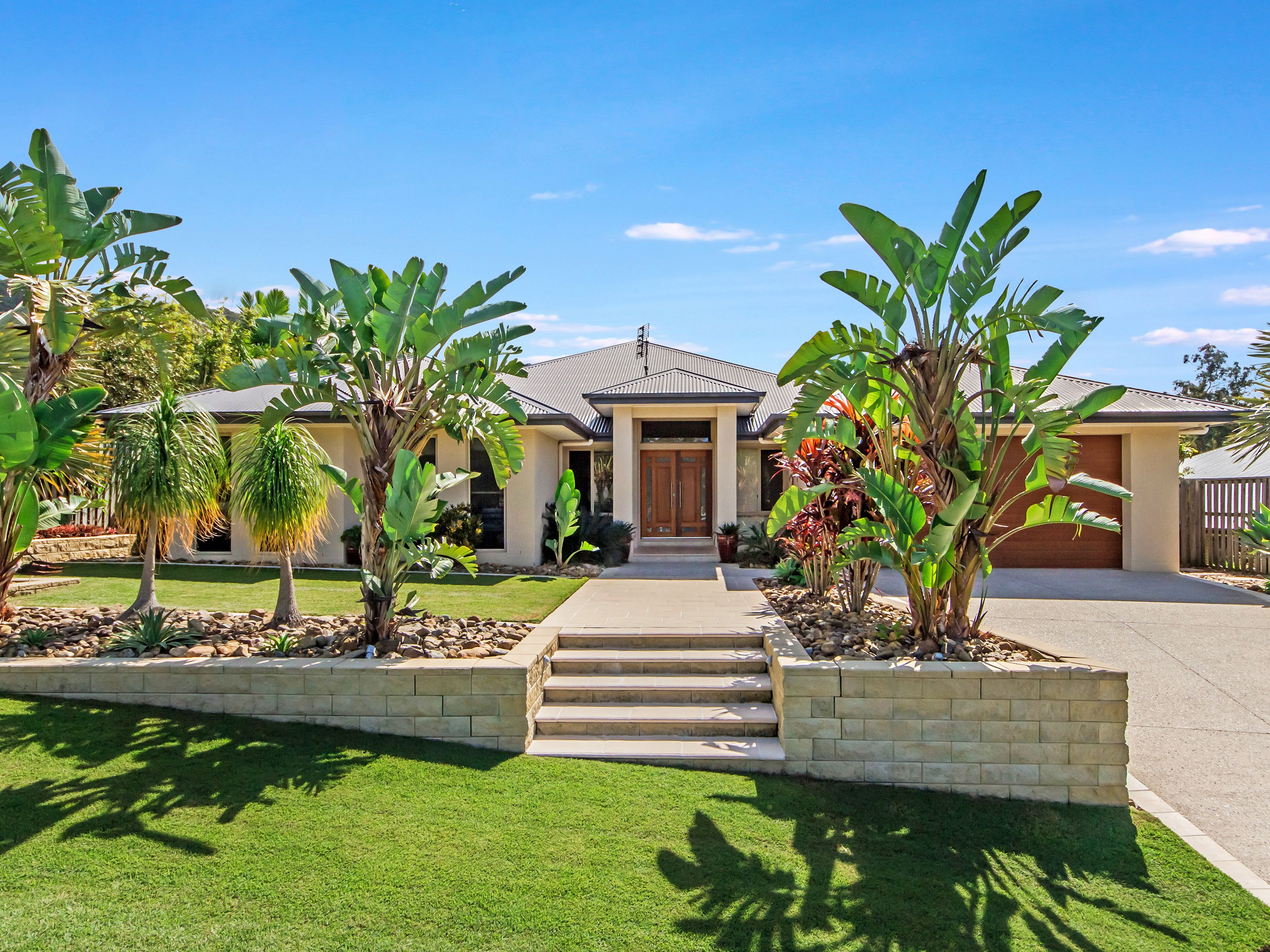 17 Saddle Back Street, Upper Coomera QLD 4209