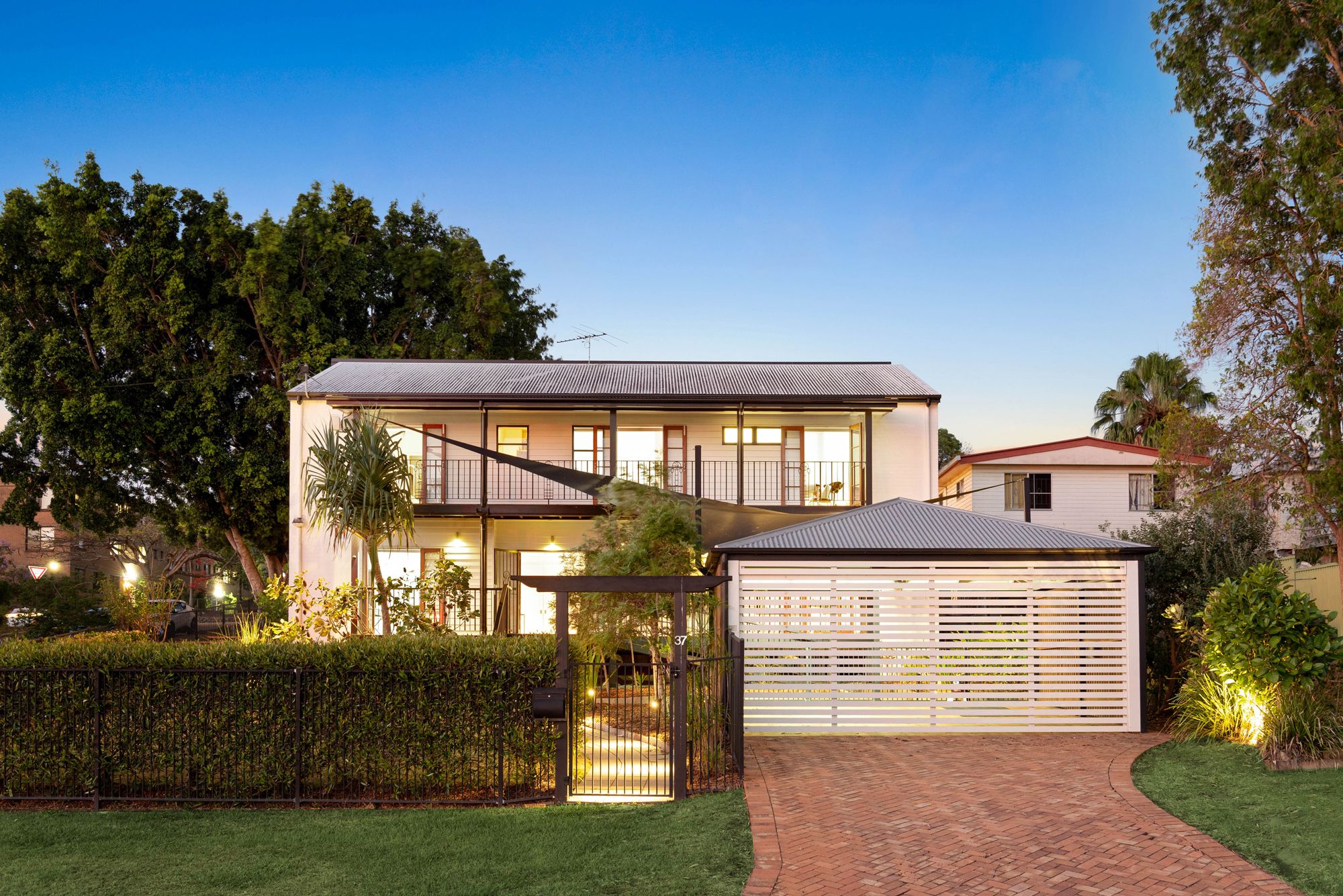 37 Ortive Street, Yeronga, QLD 4104