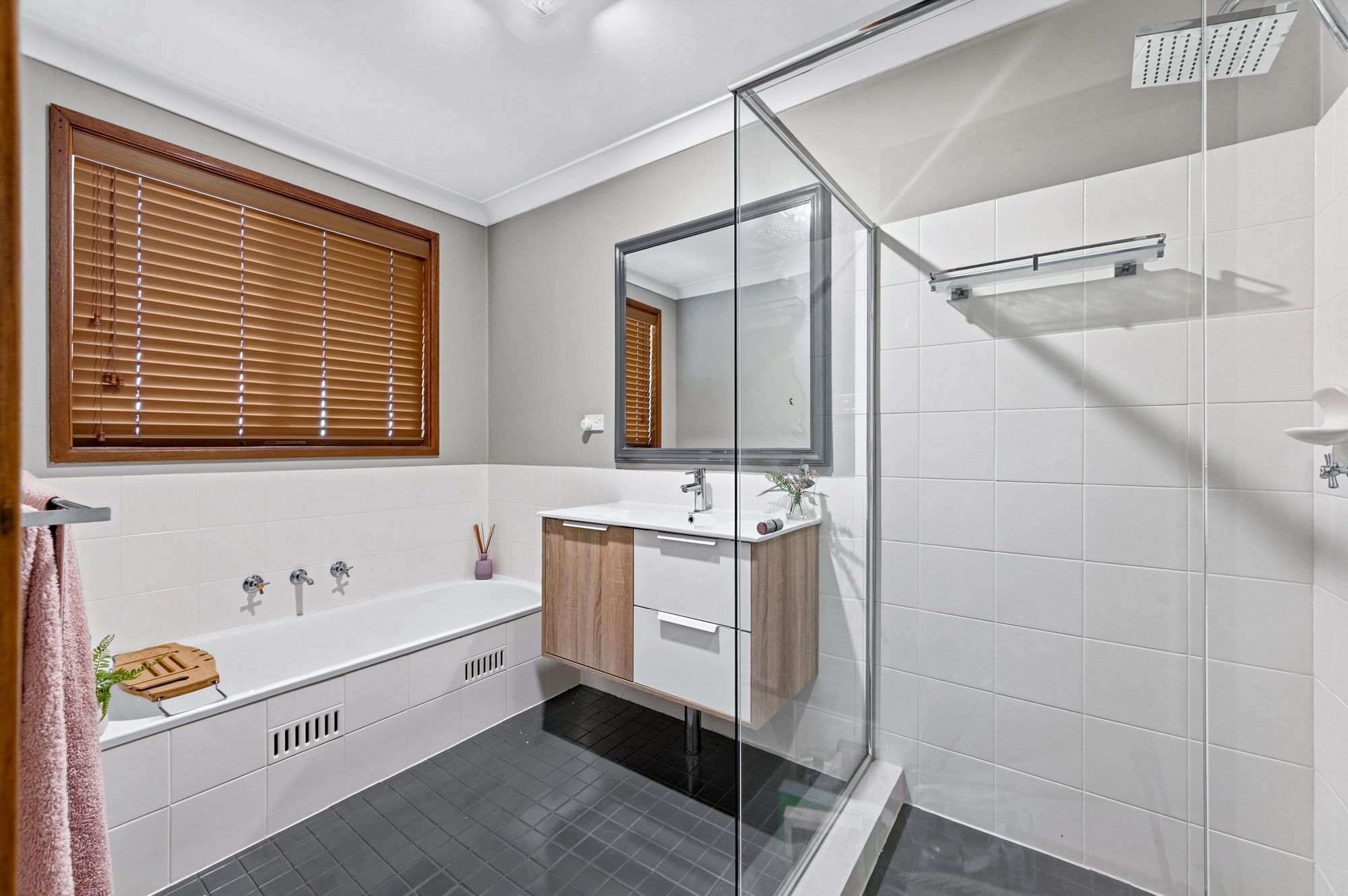 64 Farmview Drive, Cranebrook, NSW