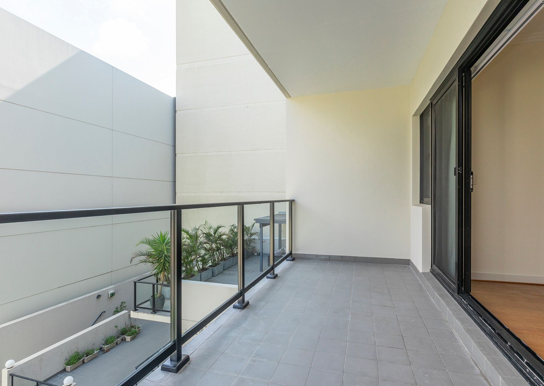305/282 Botany Road — photo 7 of 7