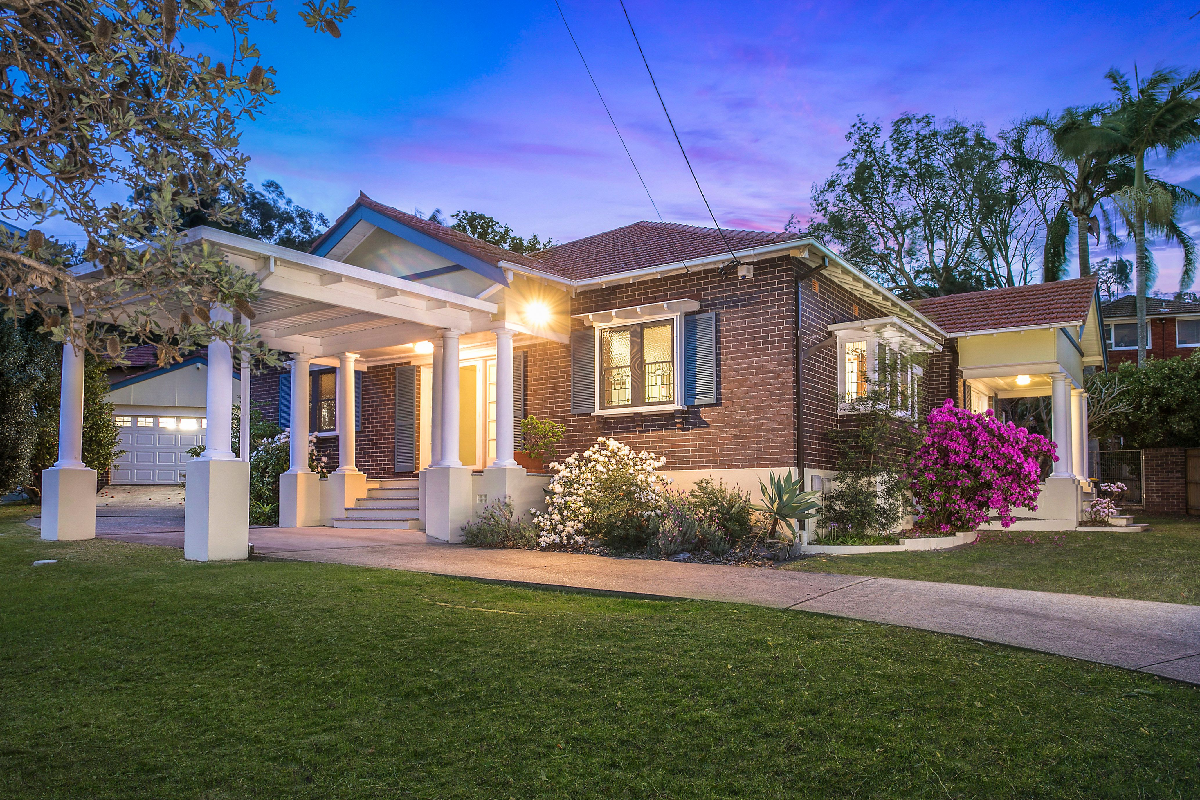 8 Loch Maree Crescent