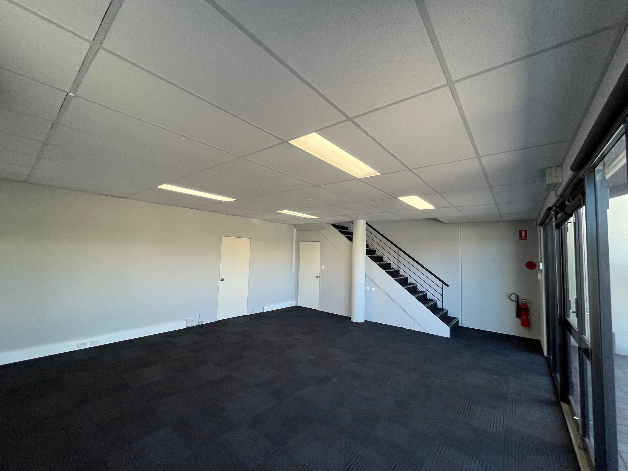 1/3 Tacoma Circuit, Canning Vale, WA 6155