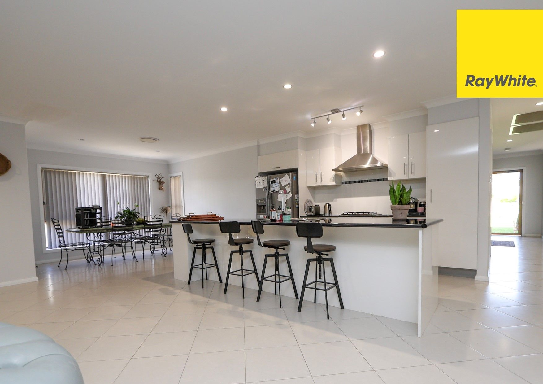 37 Sapphire Street, Inverell, NSW 2360