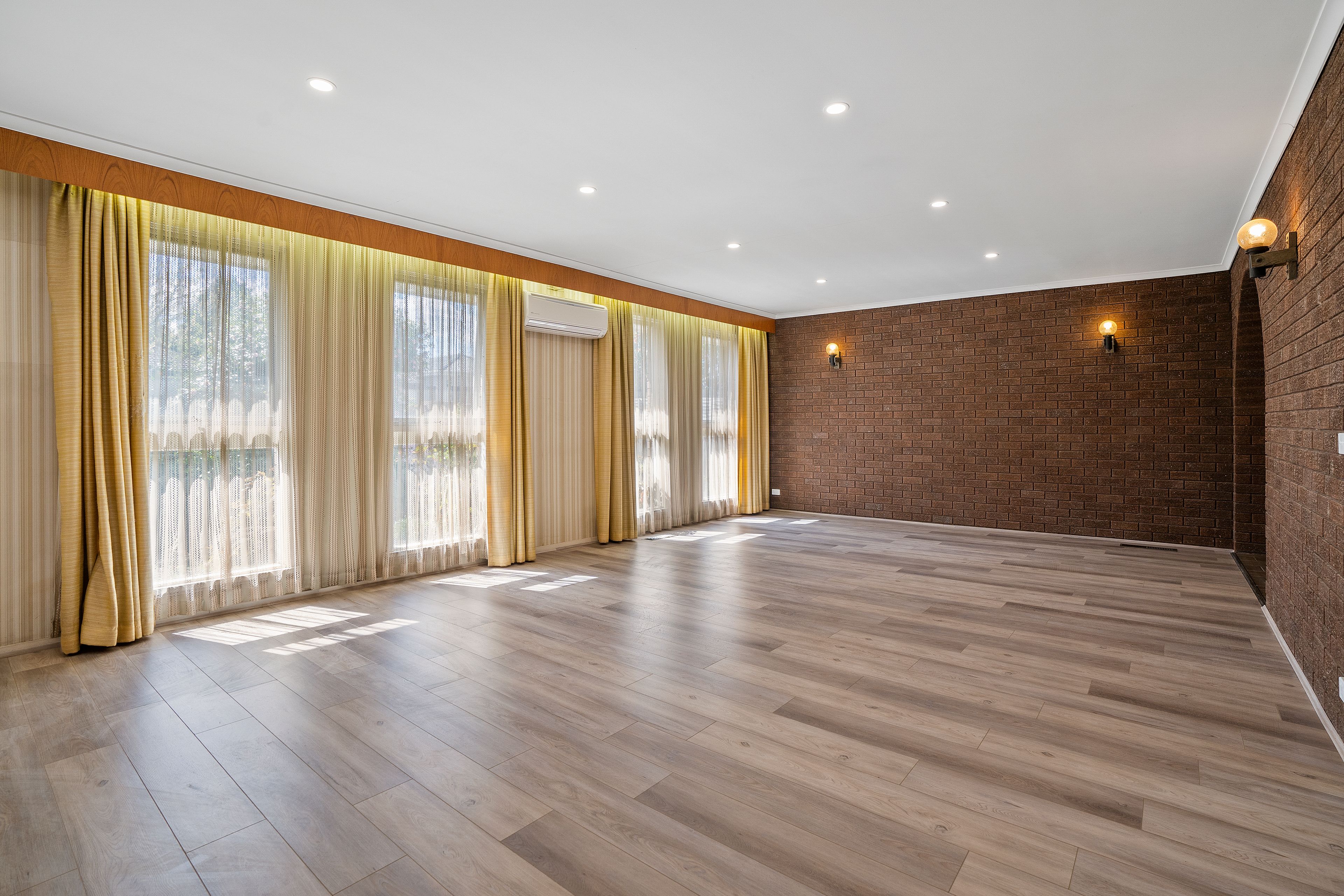 10 Greenock Crescent, Wantirna, VIC 3152