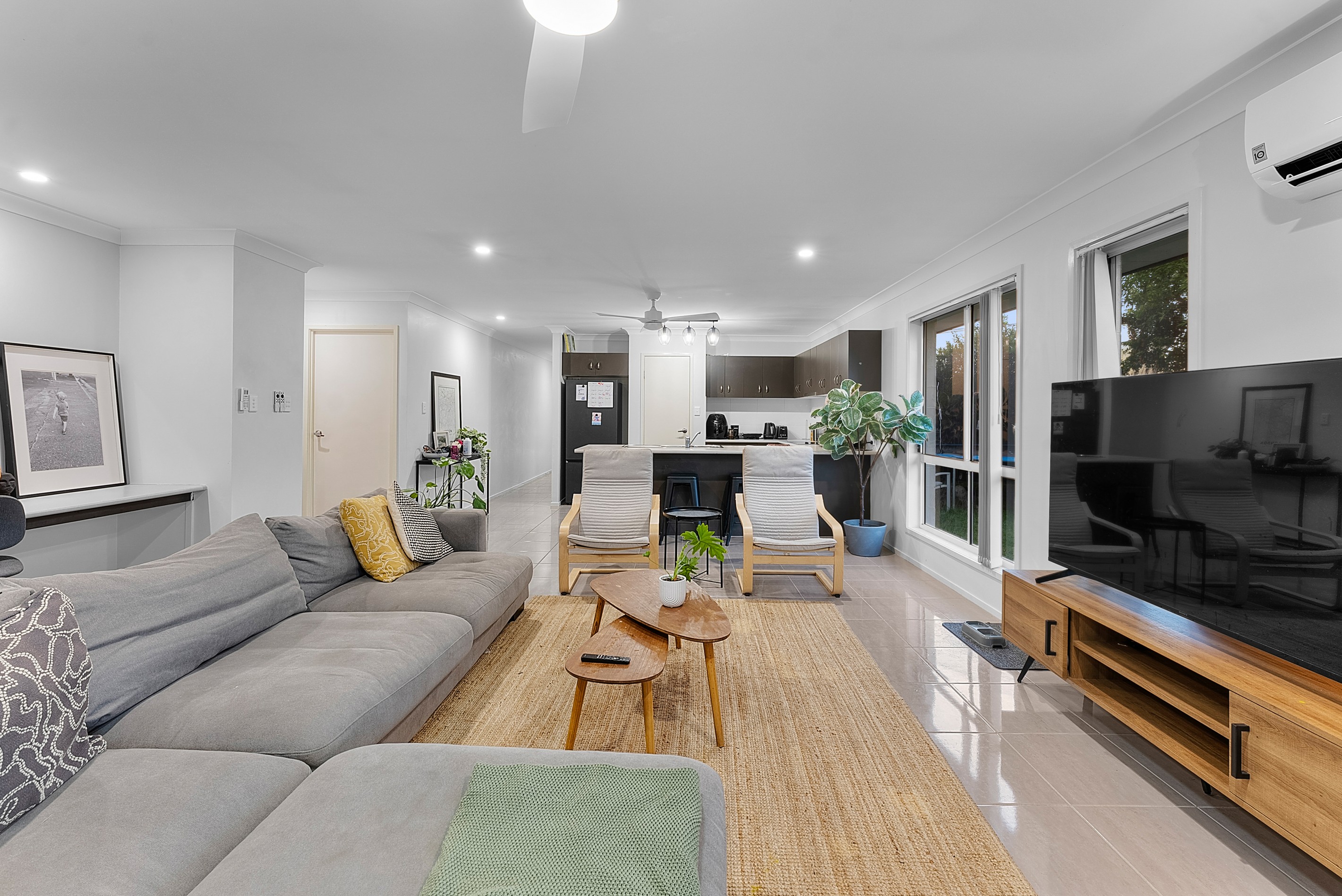 9-13 Williams Crescent, North Lakes, QLD 4509