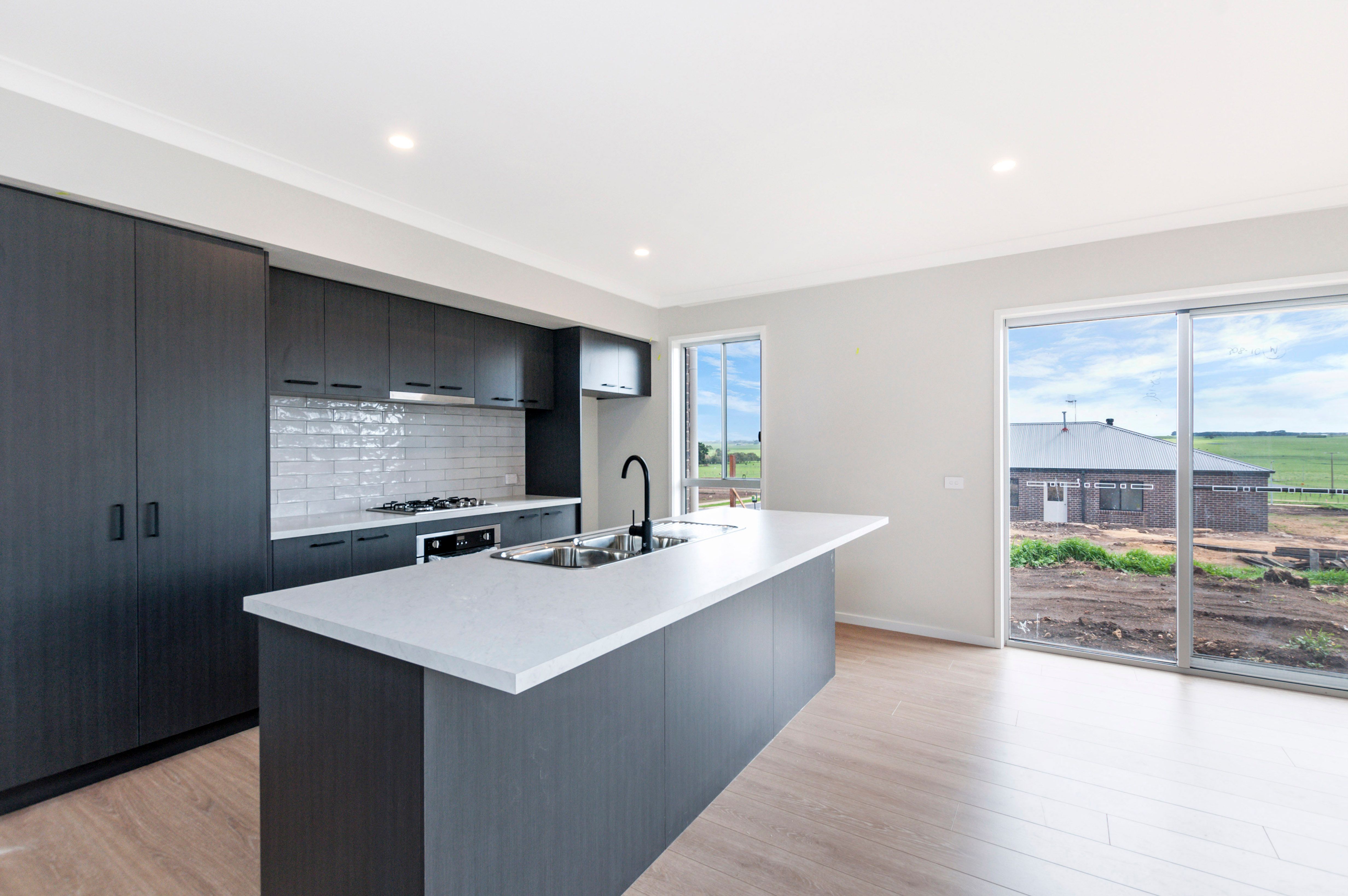 10 O'Malley Drive, DENNINGTON, VIC 3280