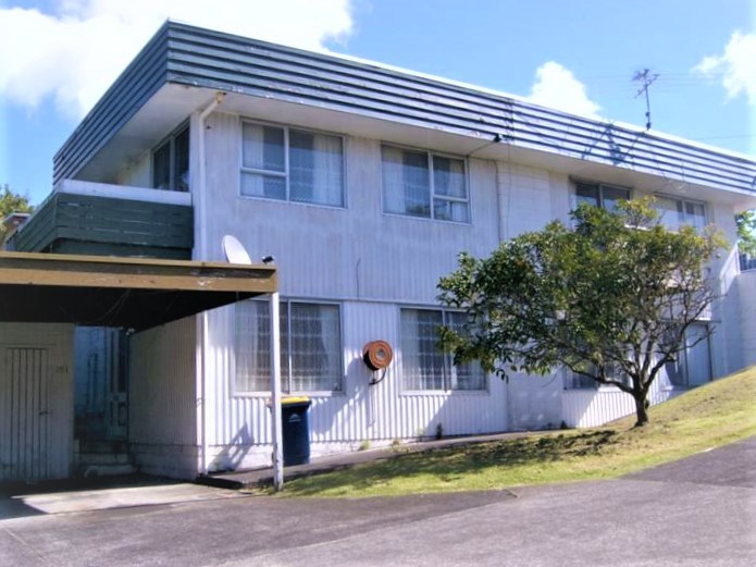1/19 Cresta Avenue, Beach Haven, North Shore City