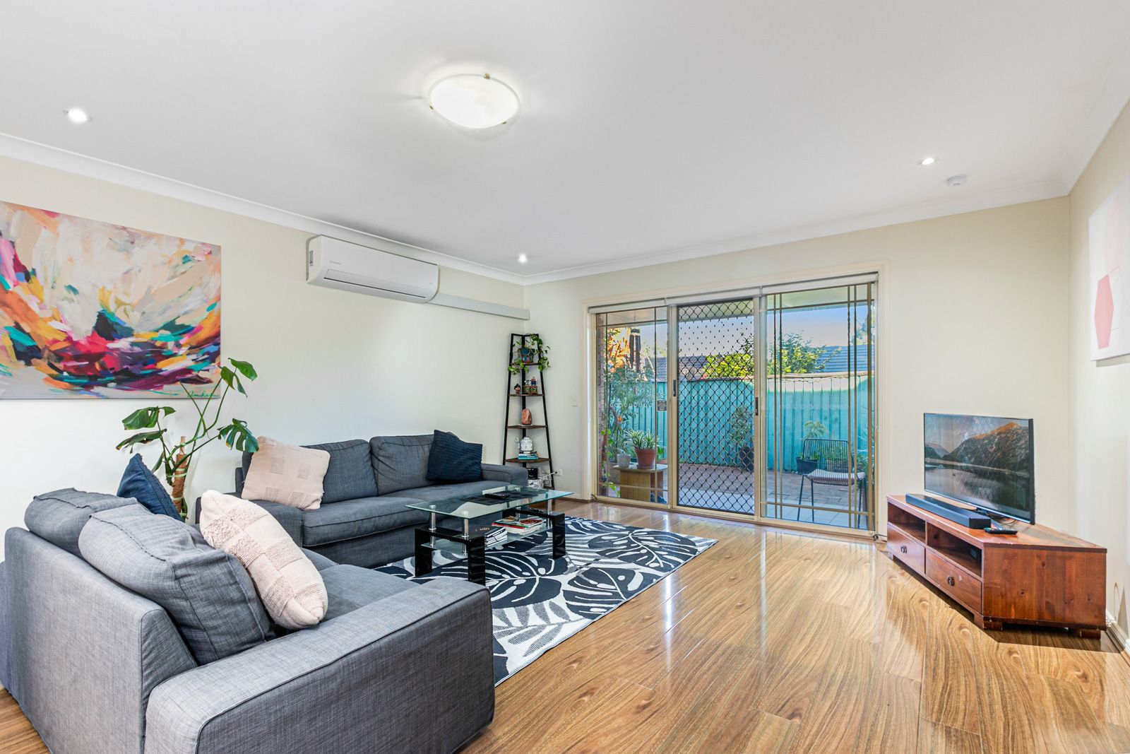 4/28-30 Pearce Street, Baulkham Hills, NSW 2153