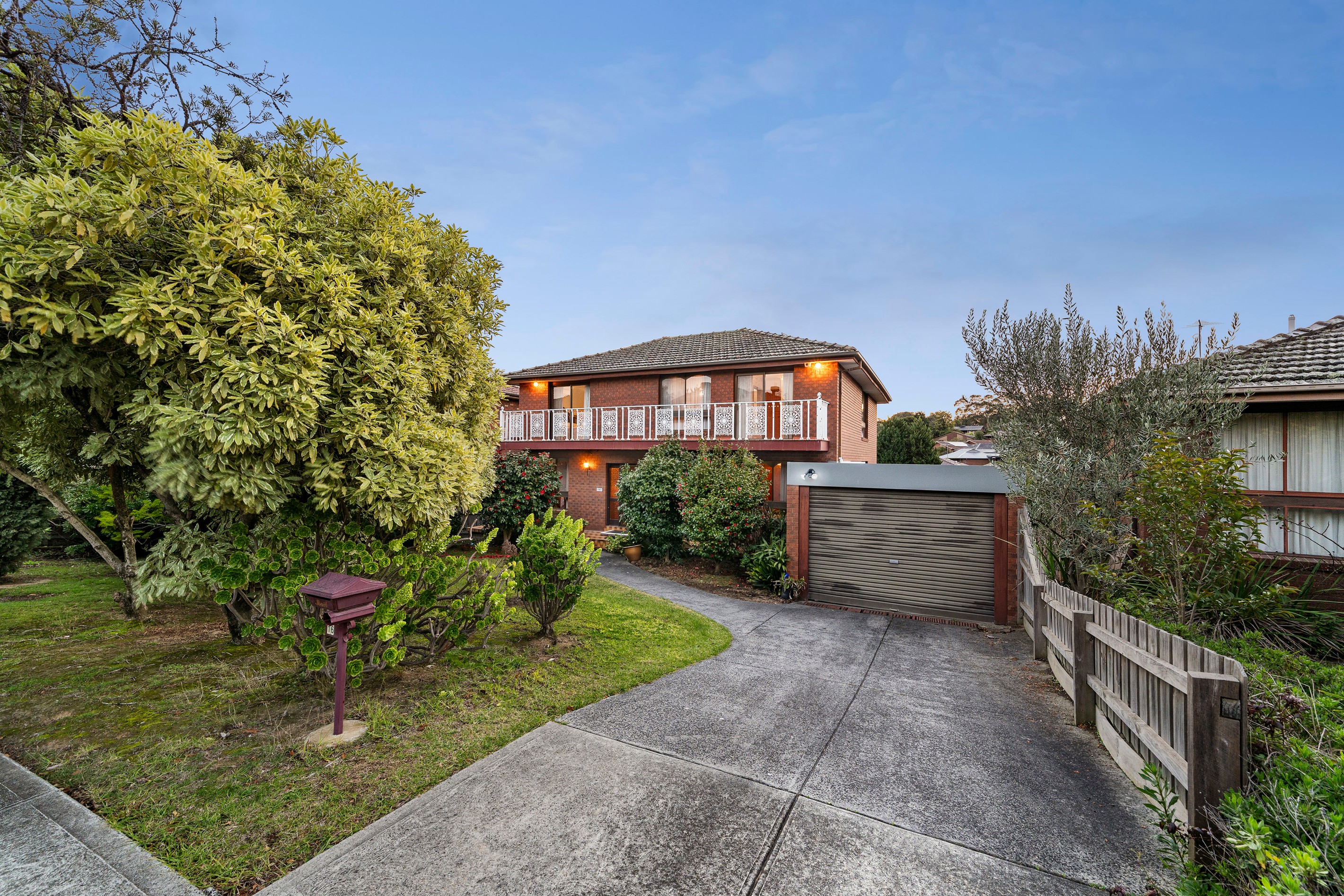 16 Kinlock Street, Macleod, VIC 3085