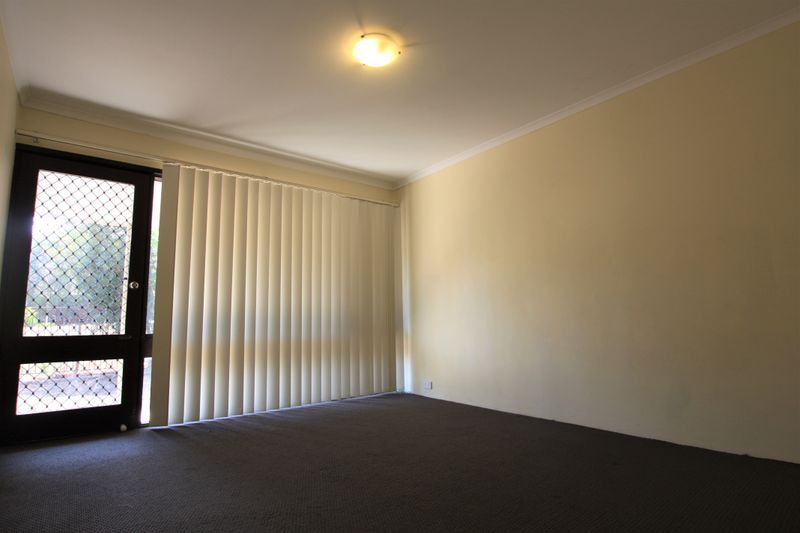 16/56 Woodhouse Drive, Ambarvale, NSW 2560