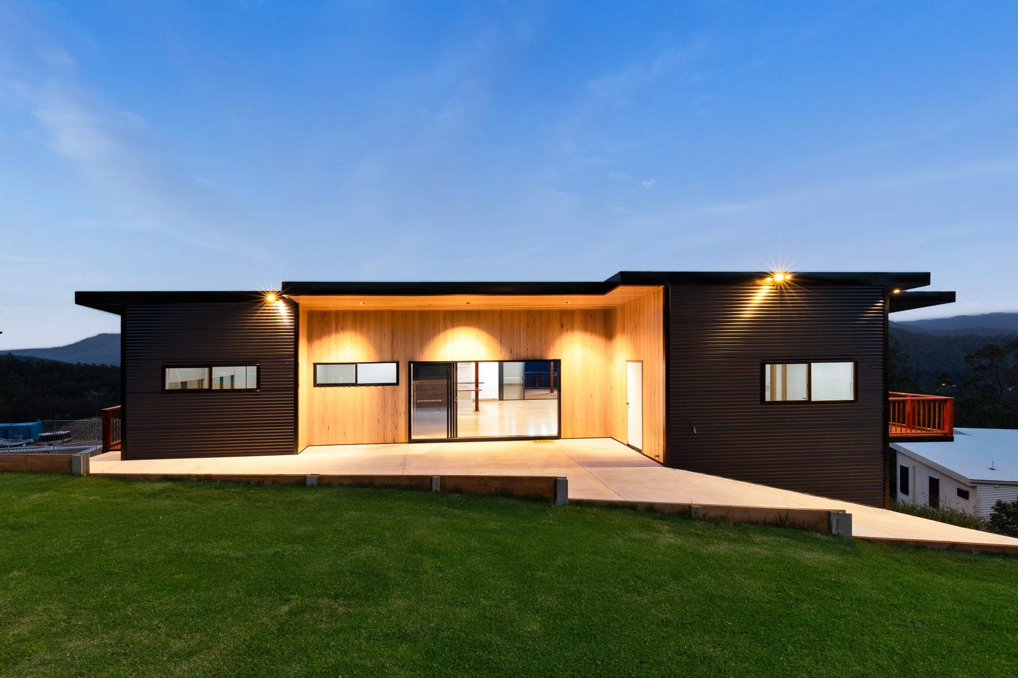 57 Regal Drive, Canungra, QLD 4275