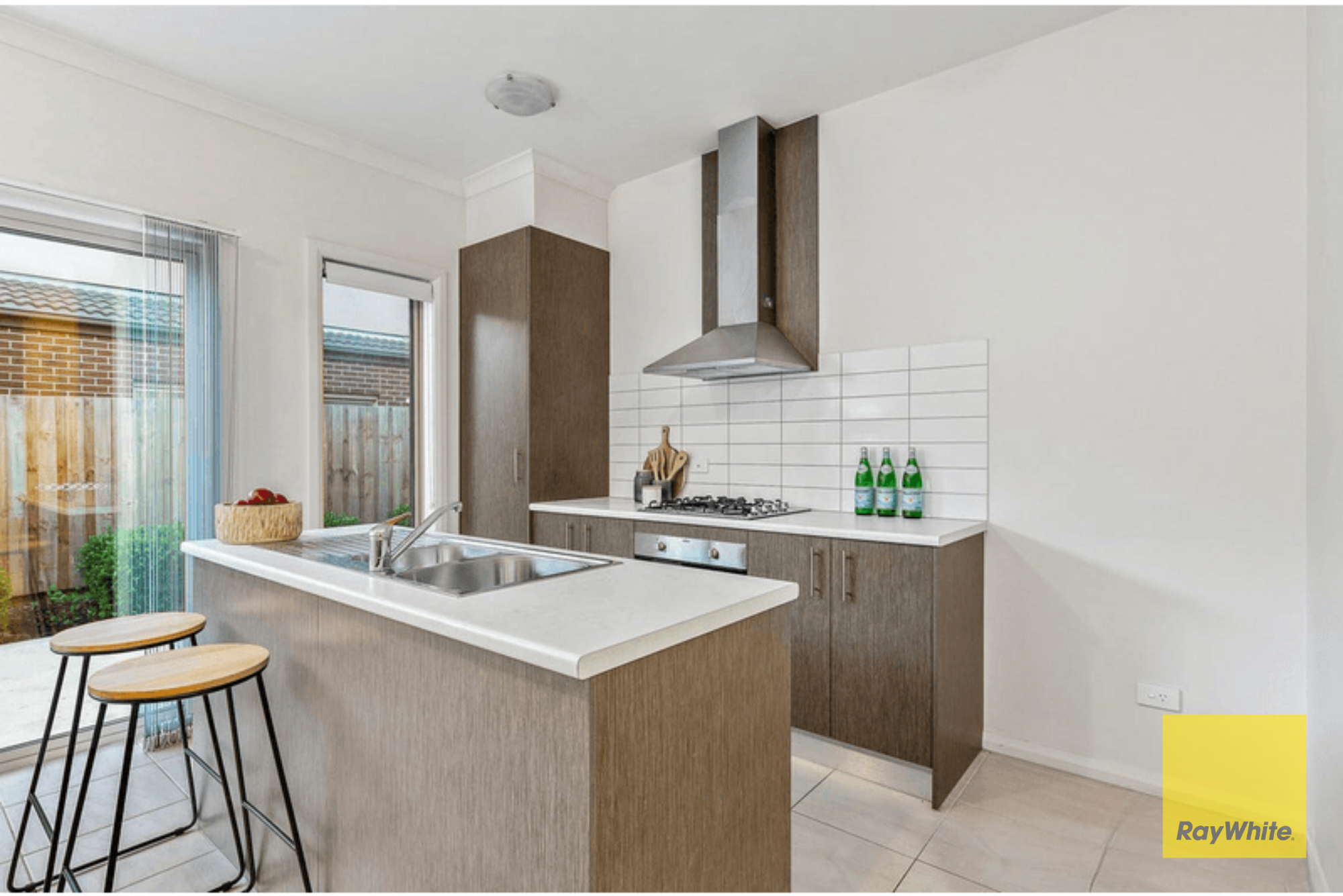 2B Corboy Close — photo 4 of 10