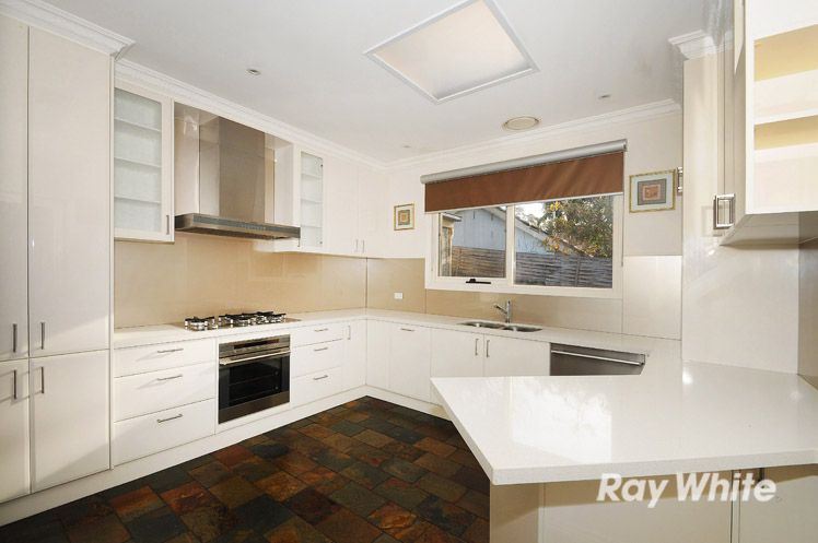 2/18 Grange Road, Frankston South, VIC 3199