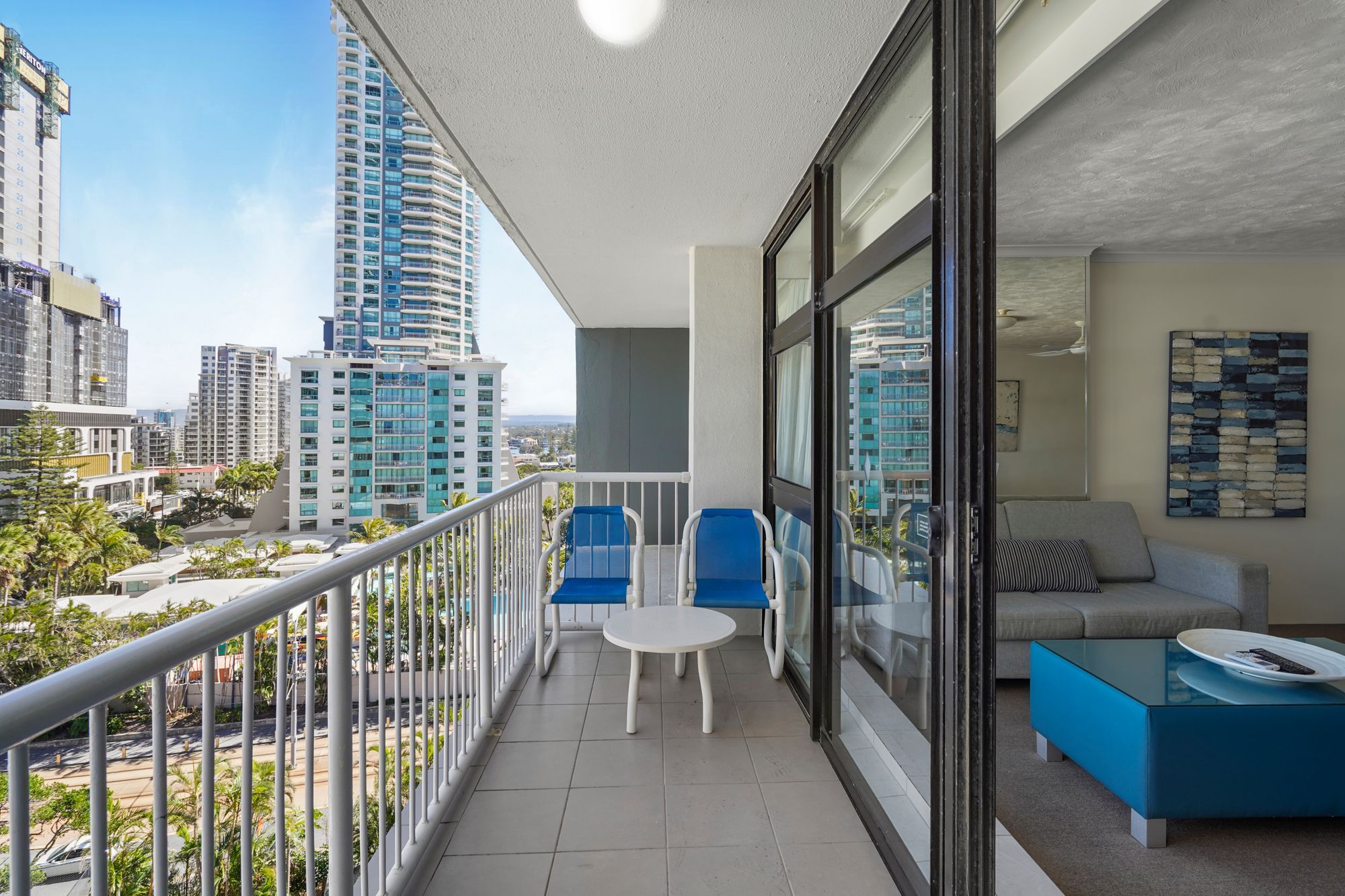 9F/3277 Surfers Paradise Boulevard — photo 6 of 16