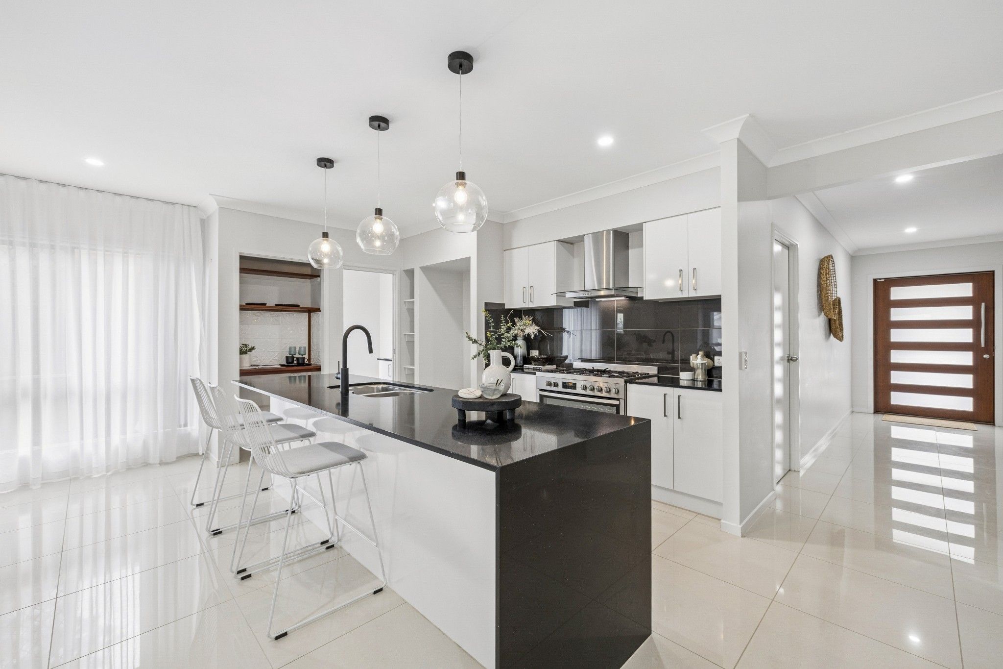 33A Osbourne Street — photo 3 of 19