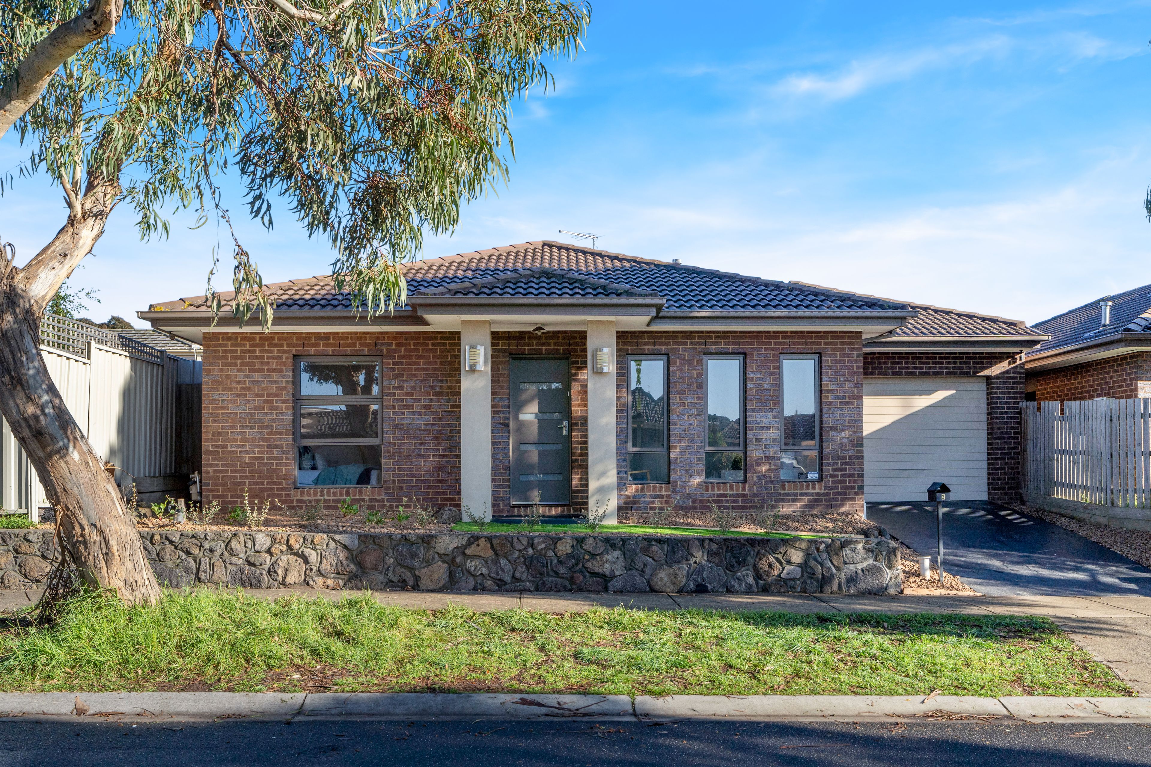 2 Pearl Drive, Craigieburn, VIC 3064 - House for Rent - Ray White ...