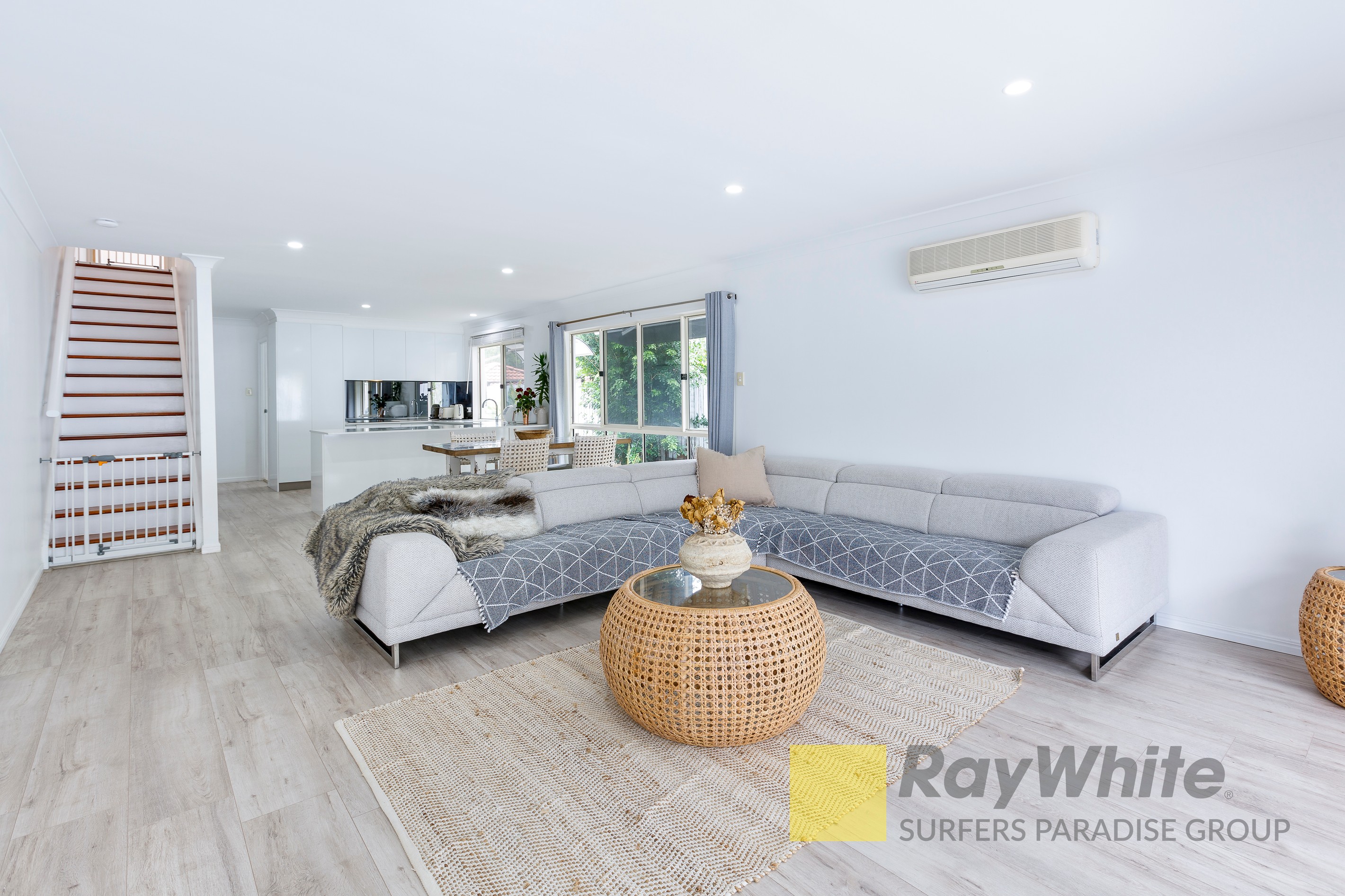 1/72 Heeb Street, Benowa, QLD 4217