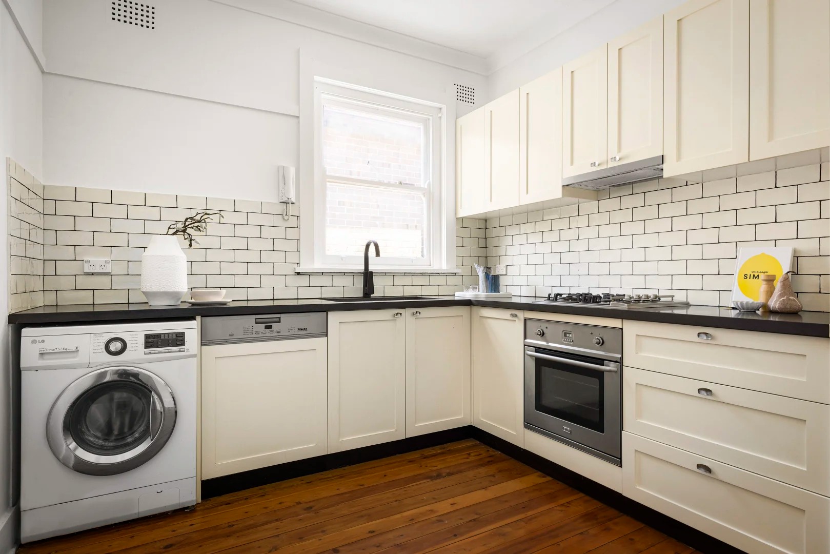 8/40 Curlewis Street, Bondi Beach, NSW 2026