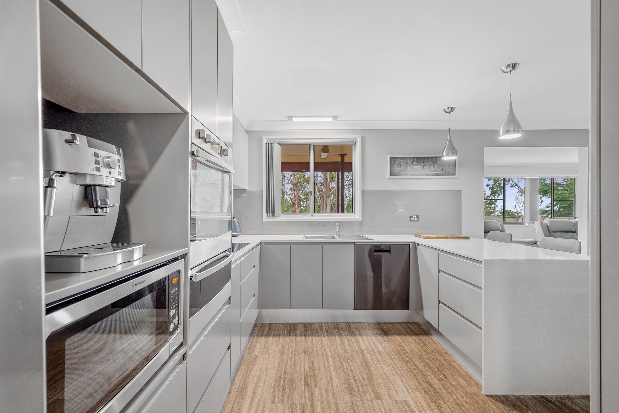 4 Seaton Crescent, Cranebrook, NSW 2749