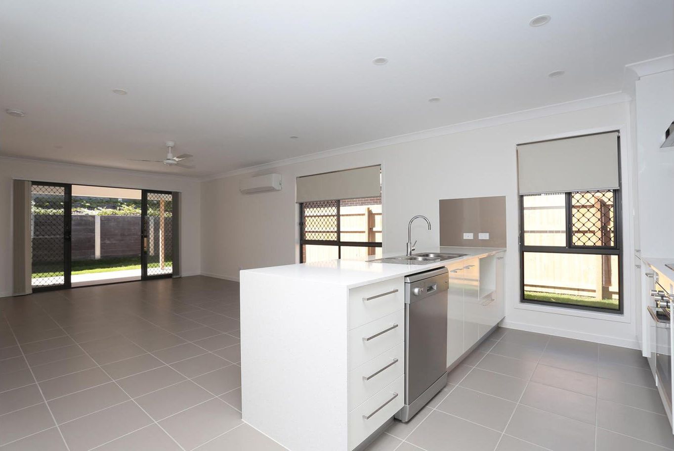 15 Frankland Street, South Ripley, QLD 4306