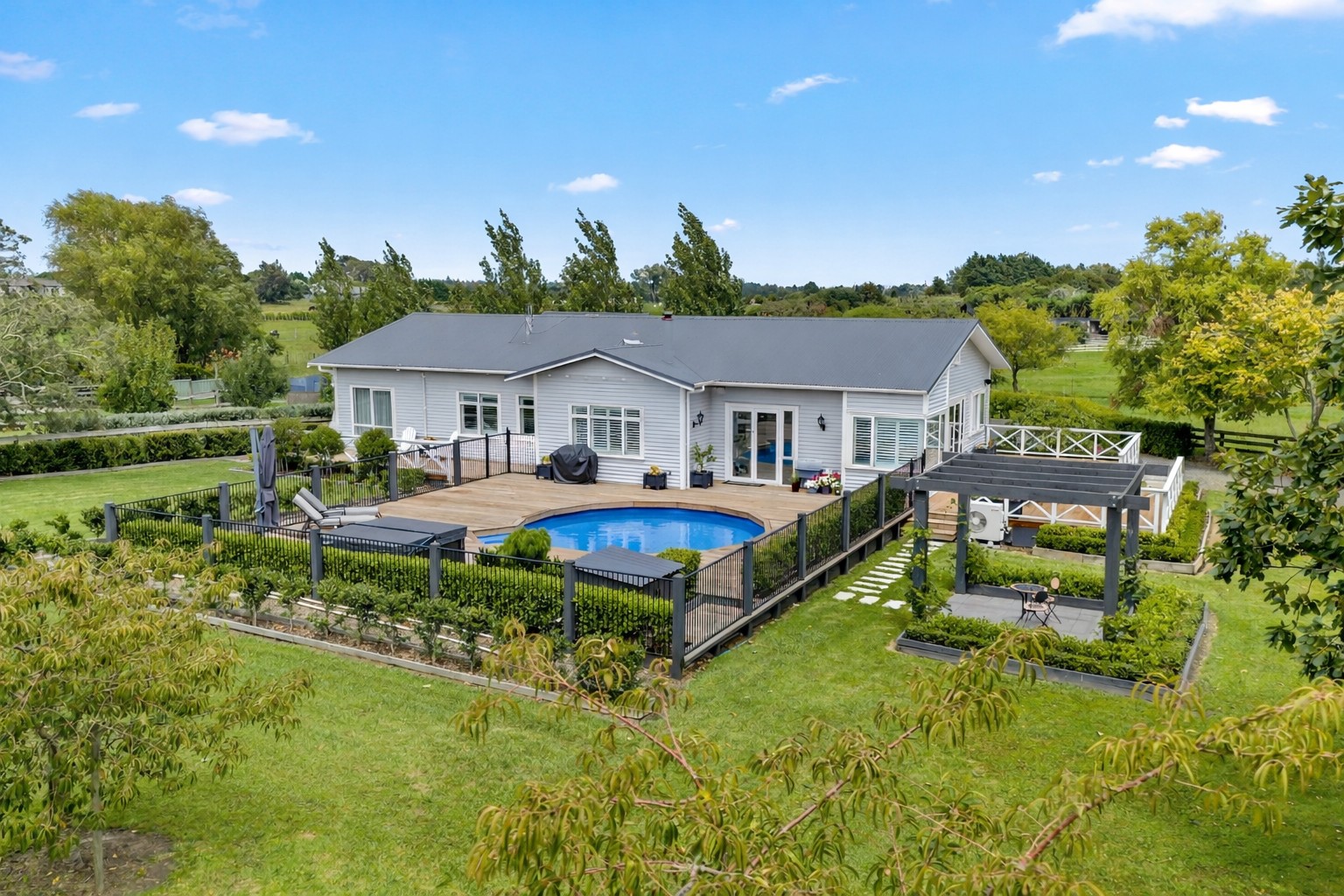 27 Whatapaka Road, Karaka, Franklin
