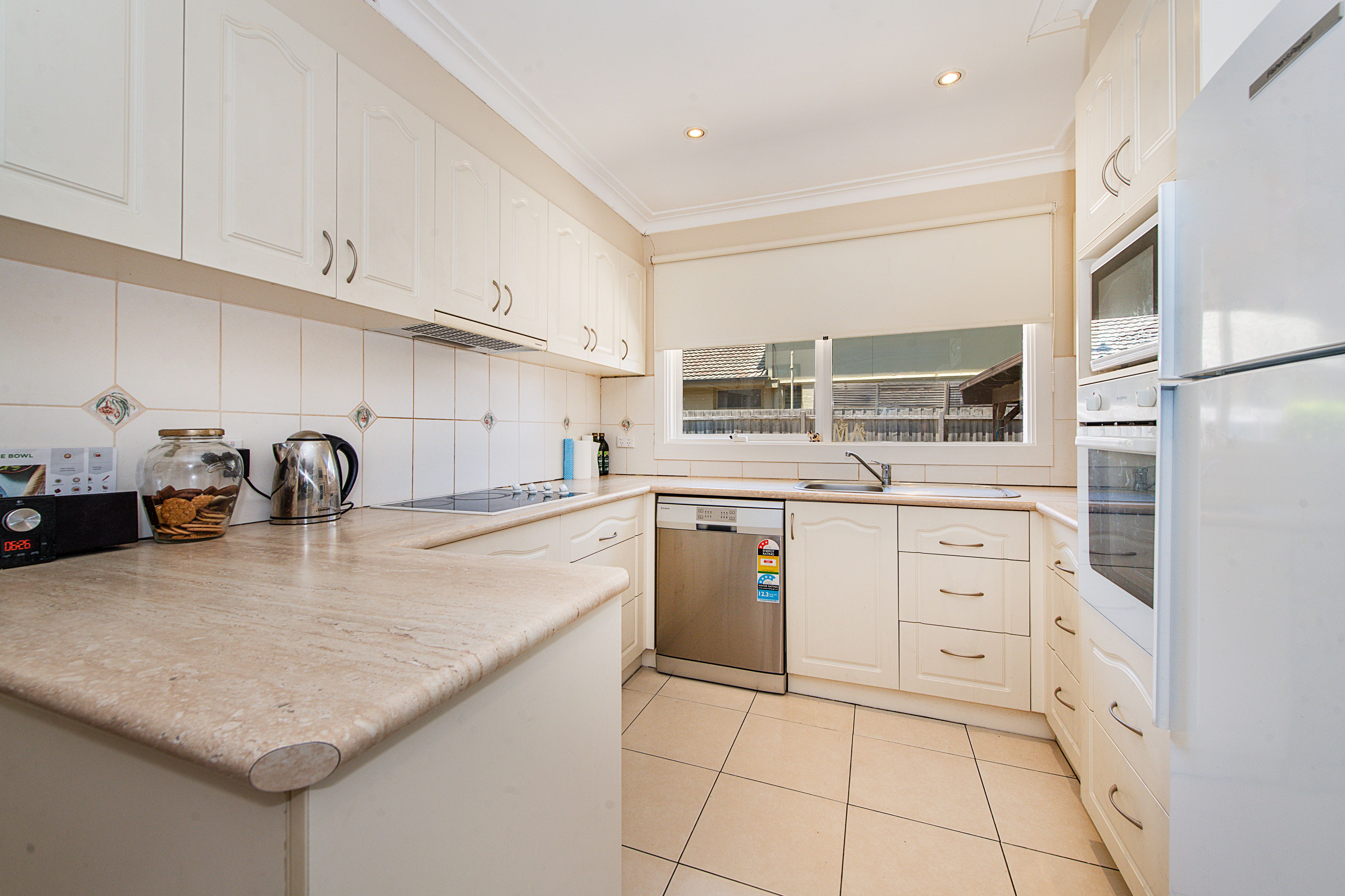 8 Karabil Close, Scoresby, VIC 3179