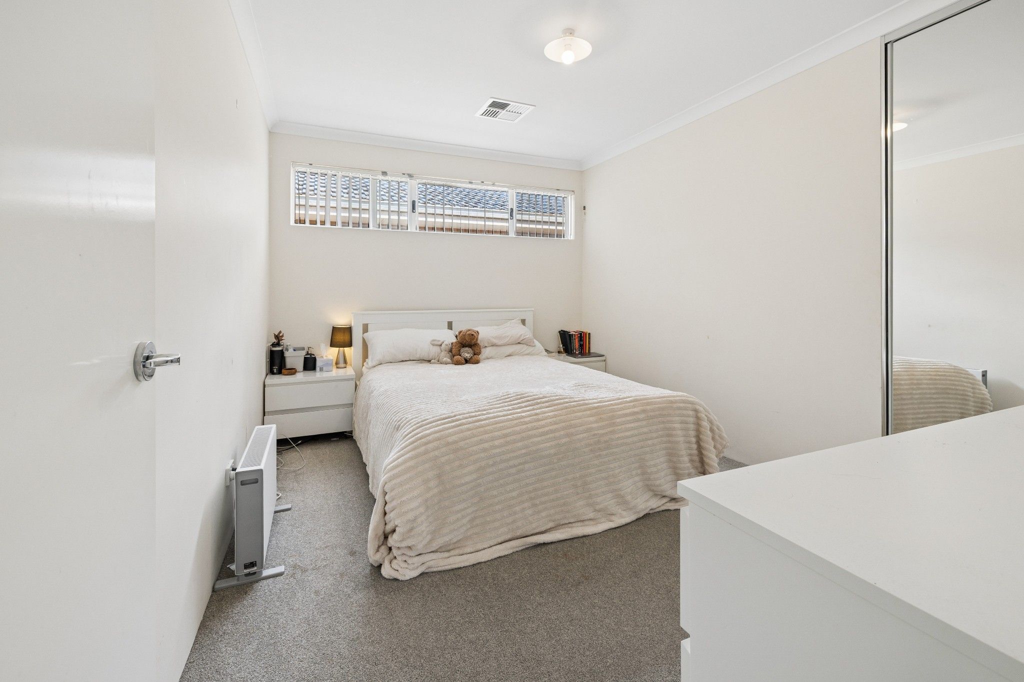 92A Jubilee Street — photo 10 of 30