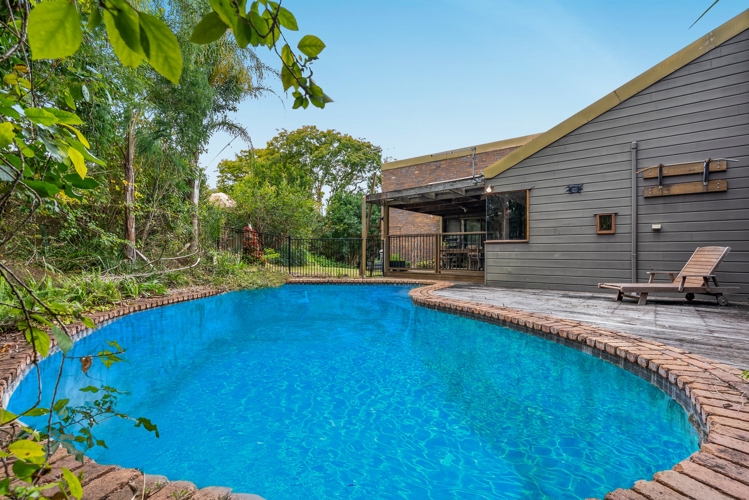 7 Moonah Street, Chapel Hill, QLD 4069