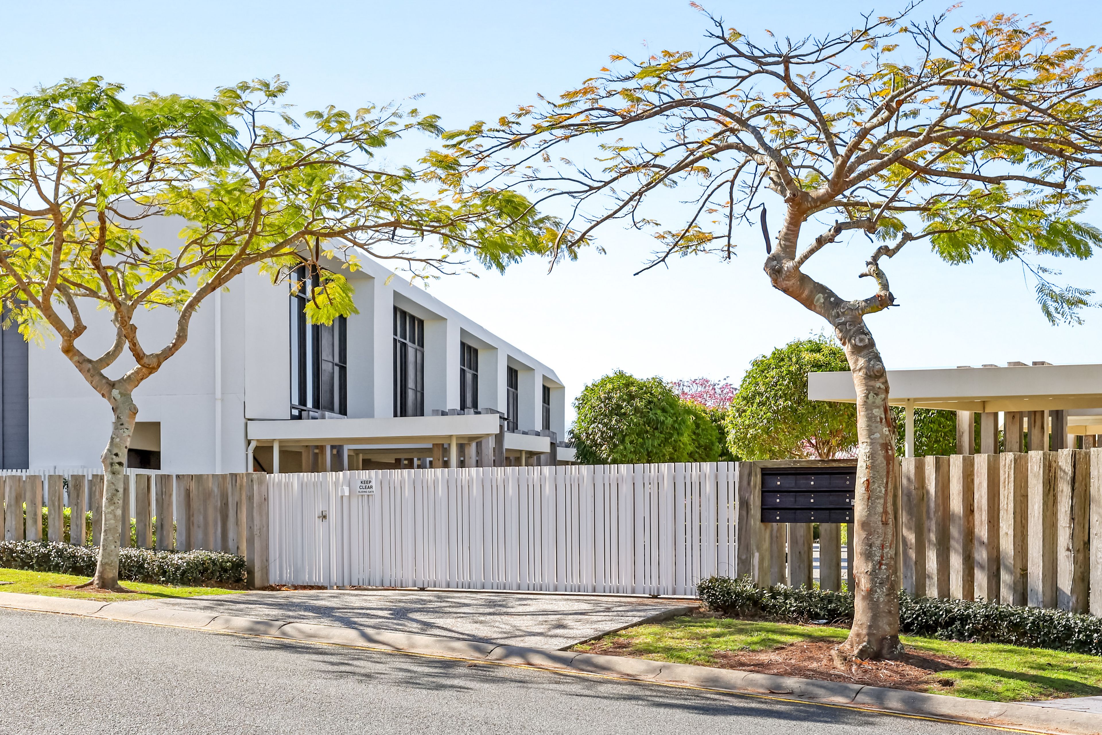 13 Peninsula Drive — photo 16 of 26