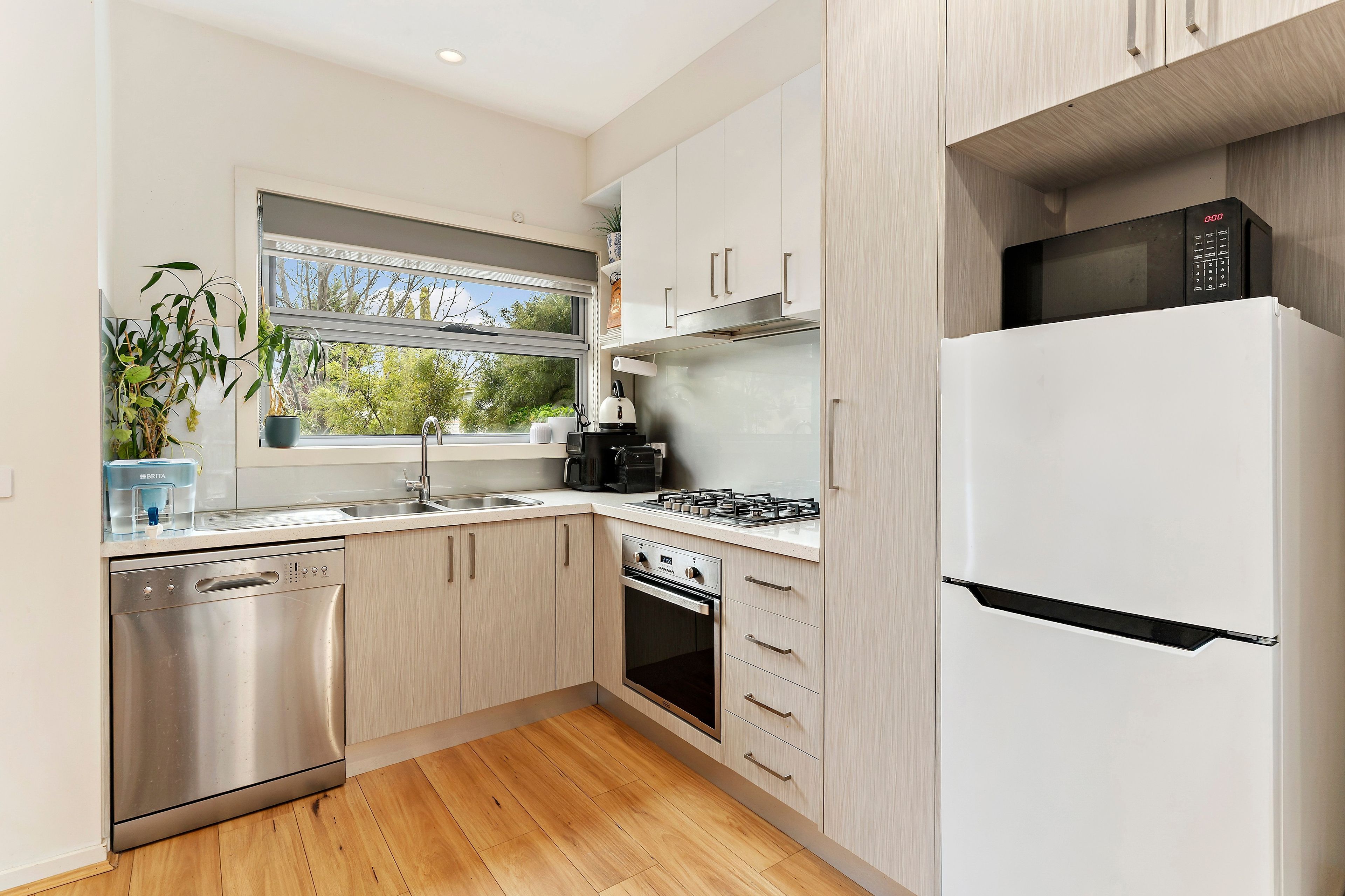 1/25 Thomson Street — photo 6 of 11