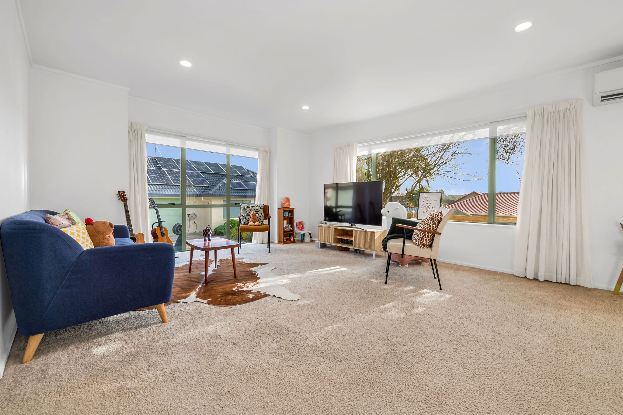 2/18 Mission View Drive, Northpark, Manukau City