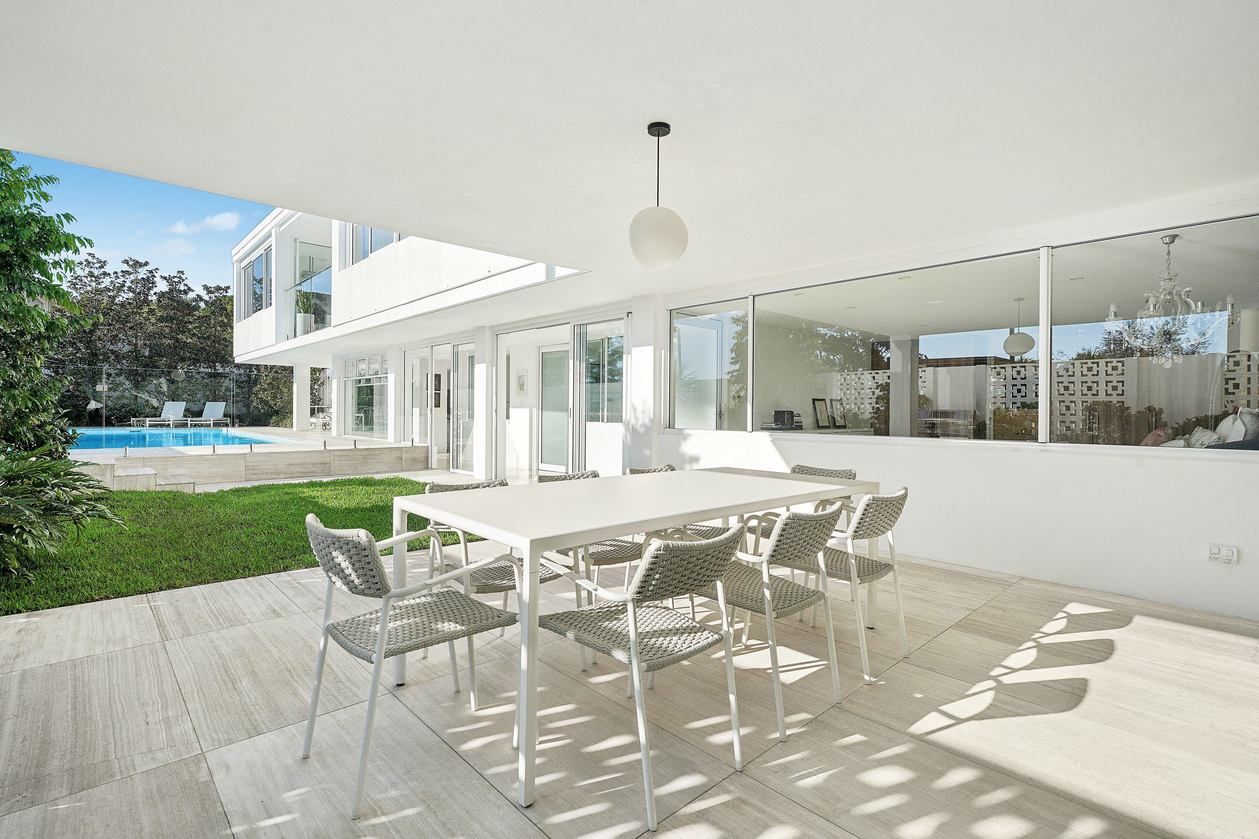 8 Carrington Avenue — photo 7 of 14