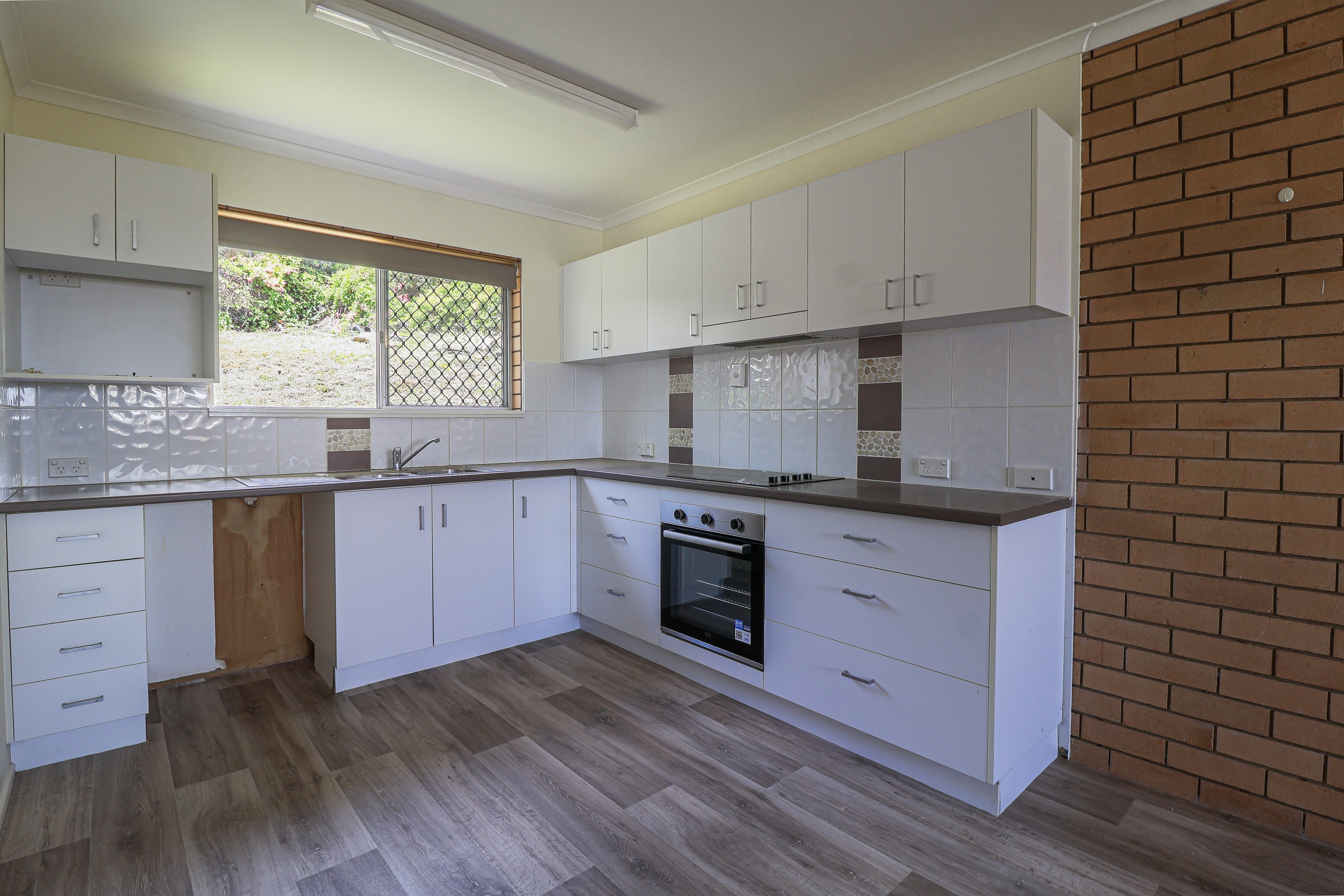 4/141 Oaka Lane, Gladstone Central, QLD 4680