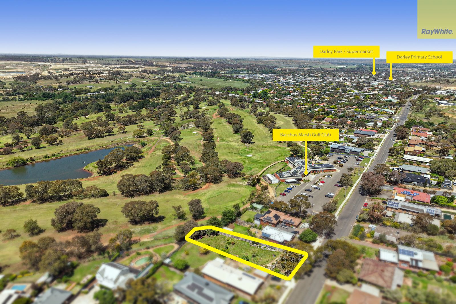24 Links Road, Darley, VIC 3340