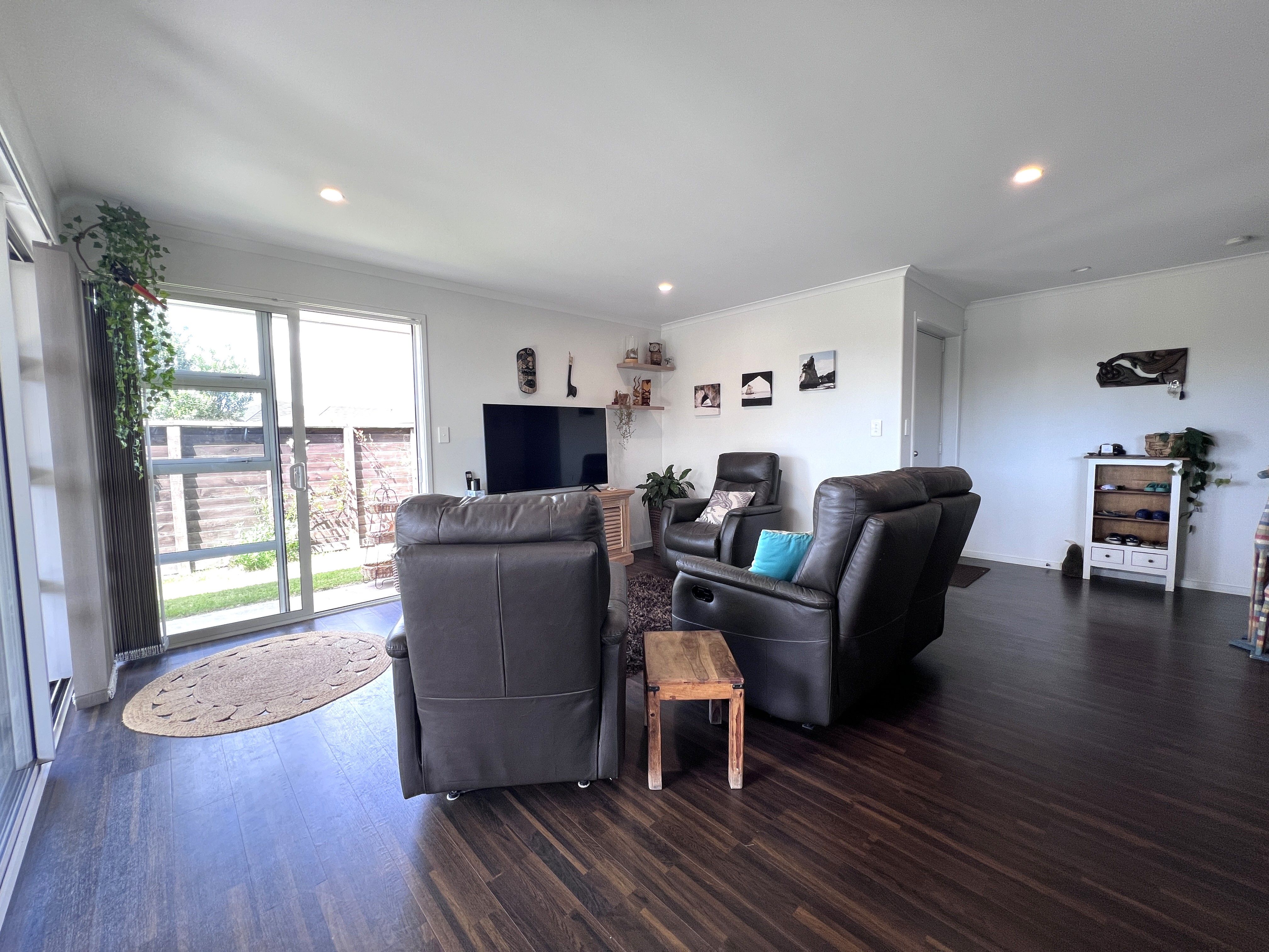 33 Leet Crescent, Papamoa Beach, Tauranga City