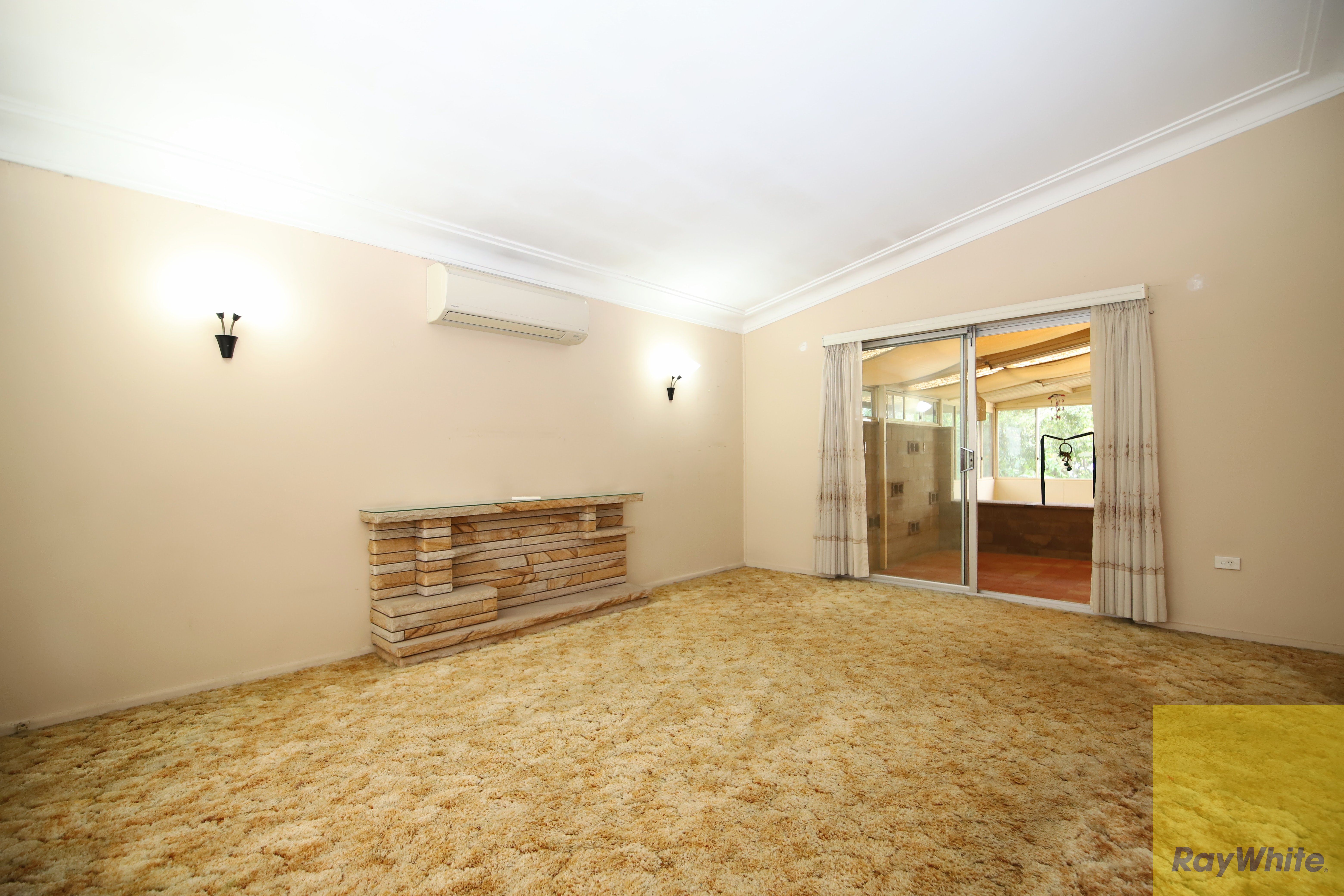 41 Victor Avenue, Picnic Point, NSW 2213