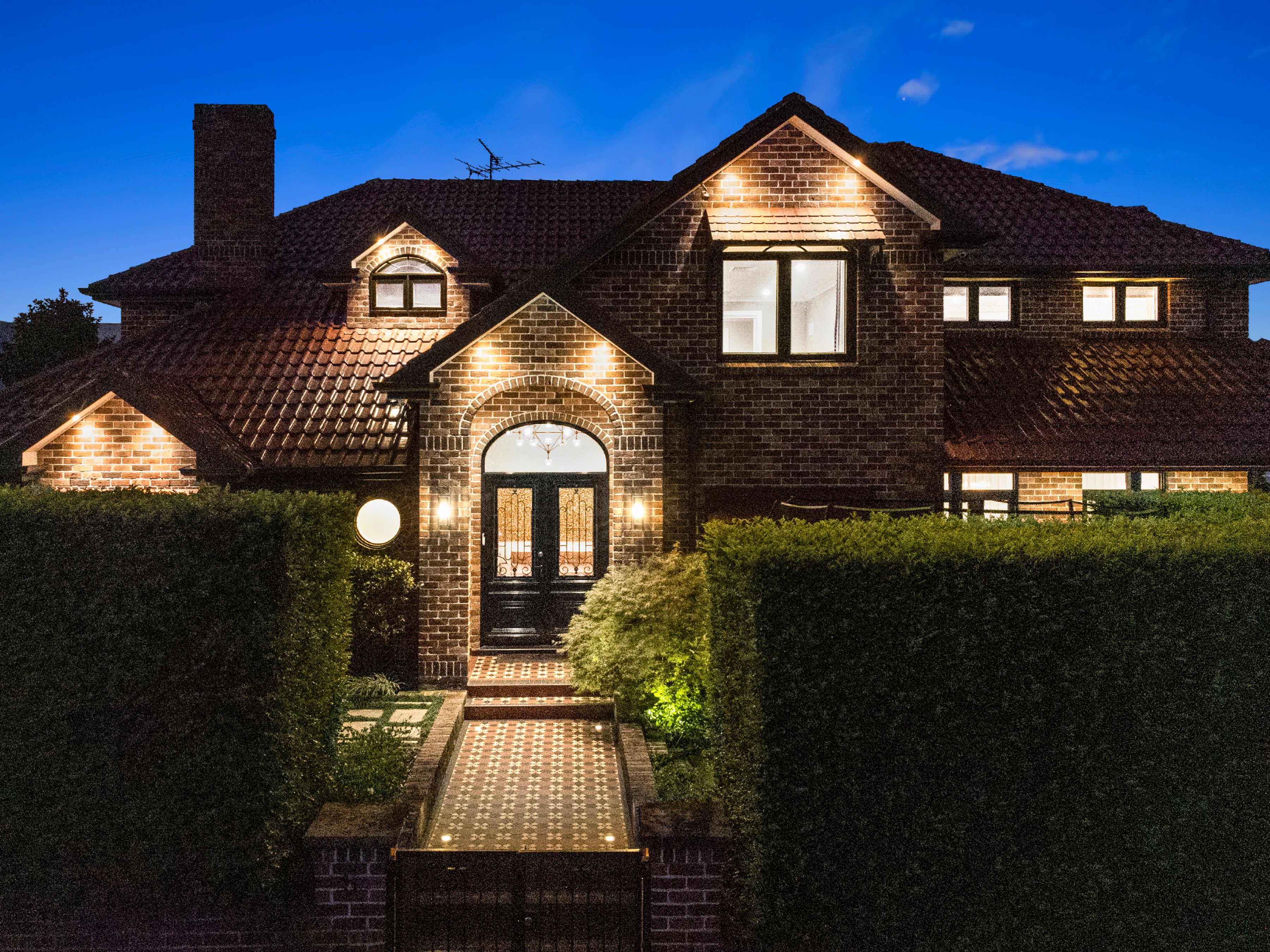 5 Waterfall Crescent, Bella Vista NSW 2153