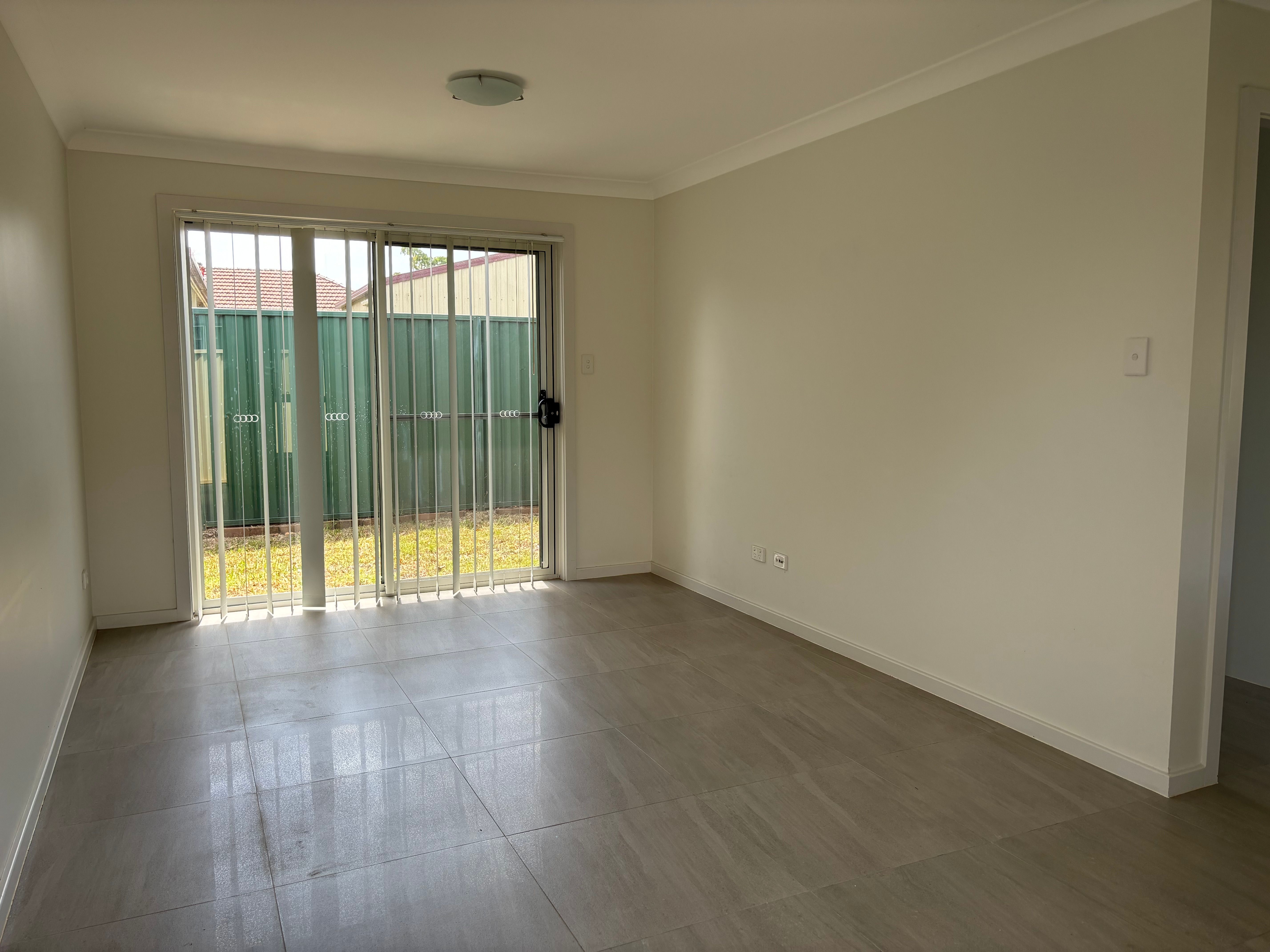 16a Farnsworth Avenue, Campbelltown, NSW 2560