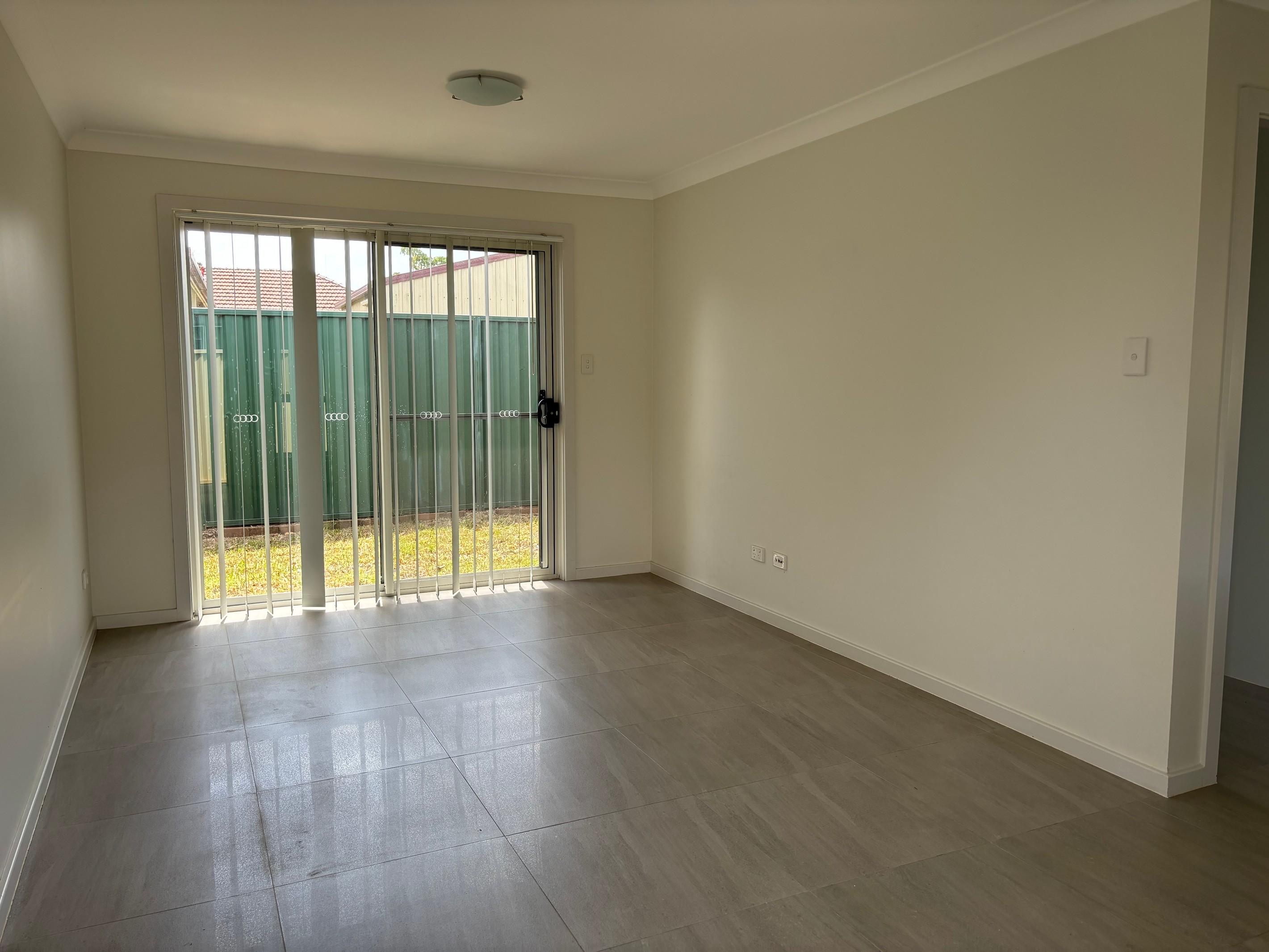 16a Farnsworth Avenue, Campbelltown, NSW 2560