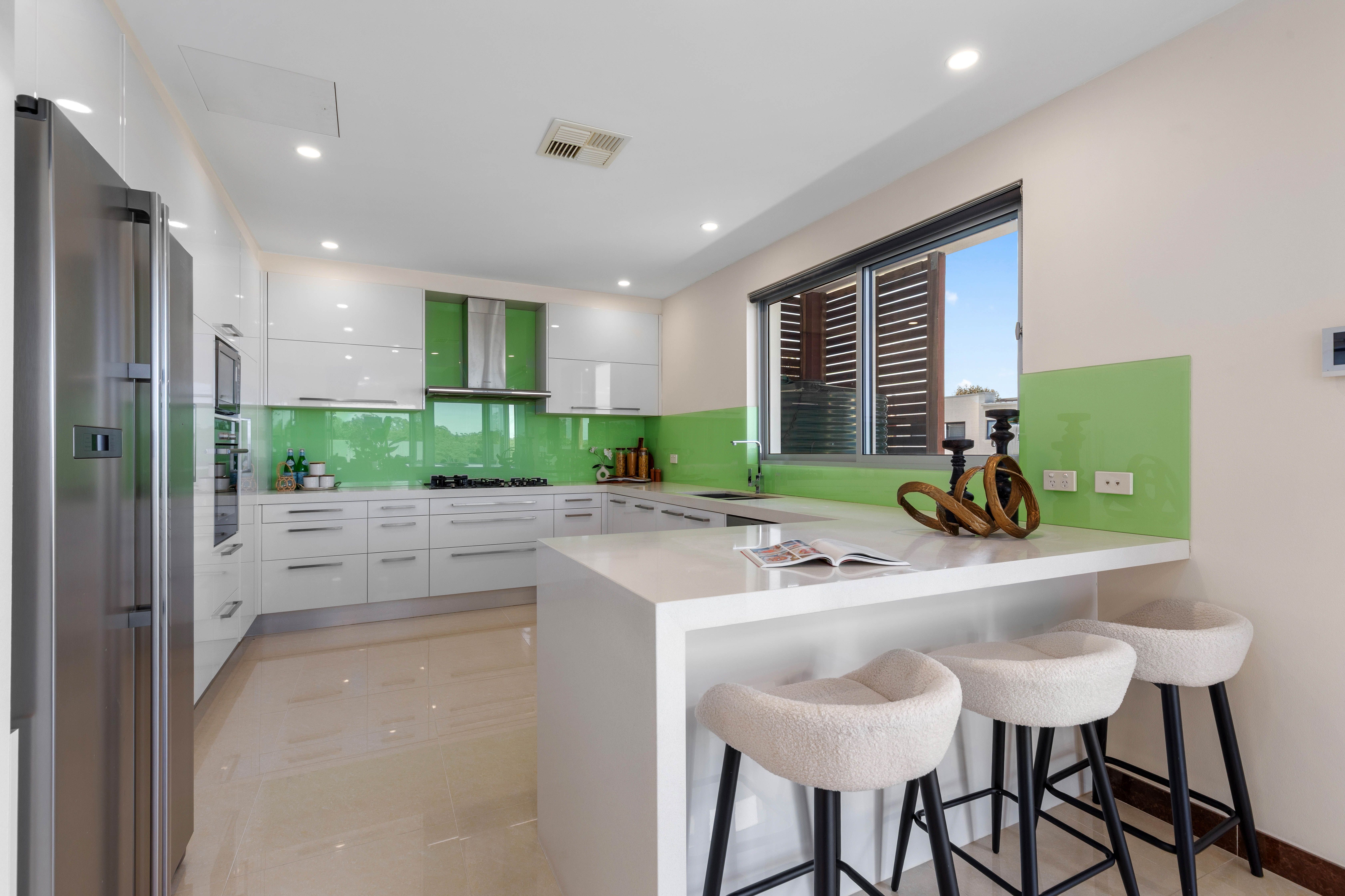 10 Coogarah Street — photo 7 of 20