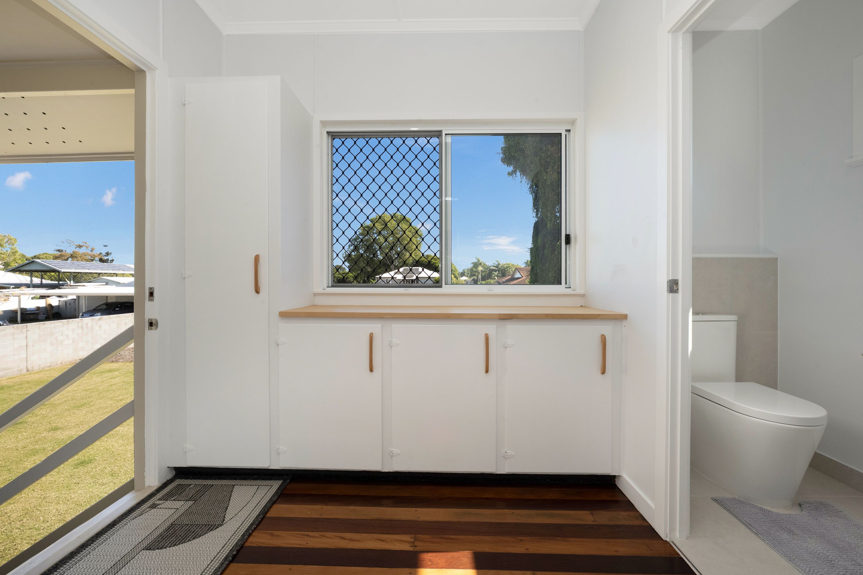 15 Lindsay Street — photo 13 of 23