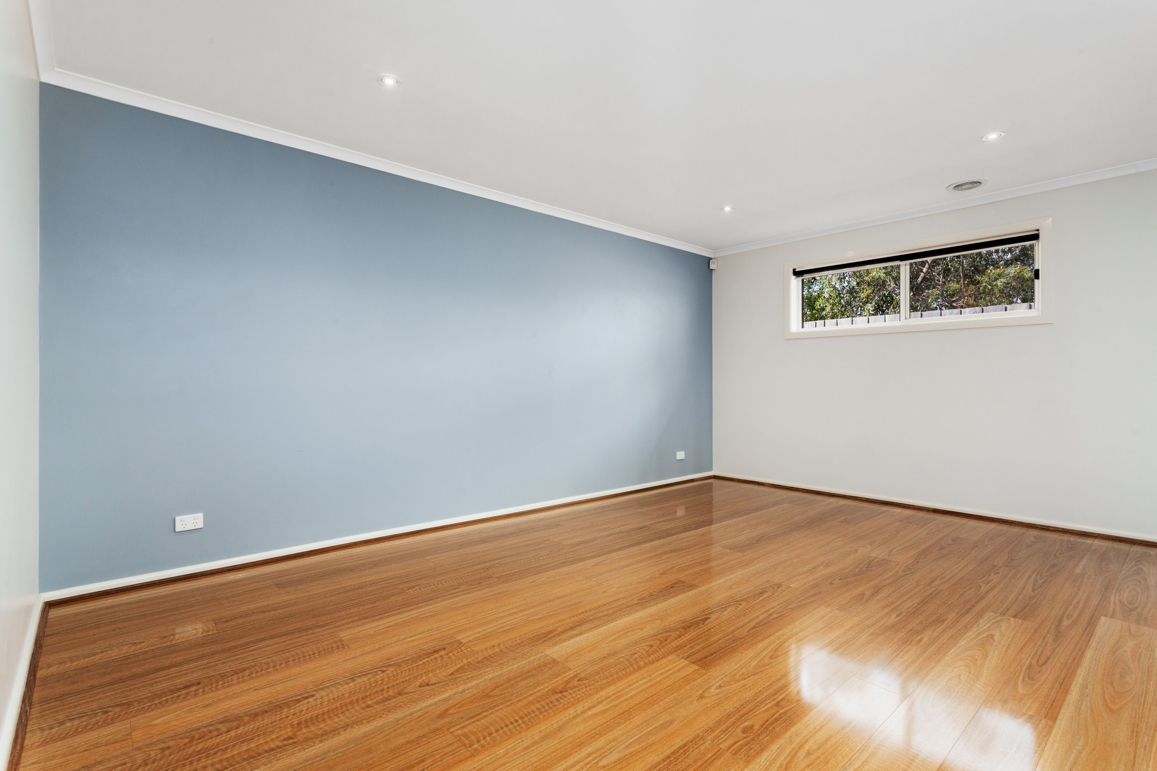 10 Riviera Drive — photo 15 of 17