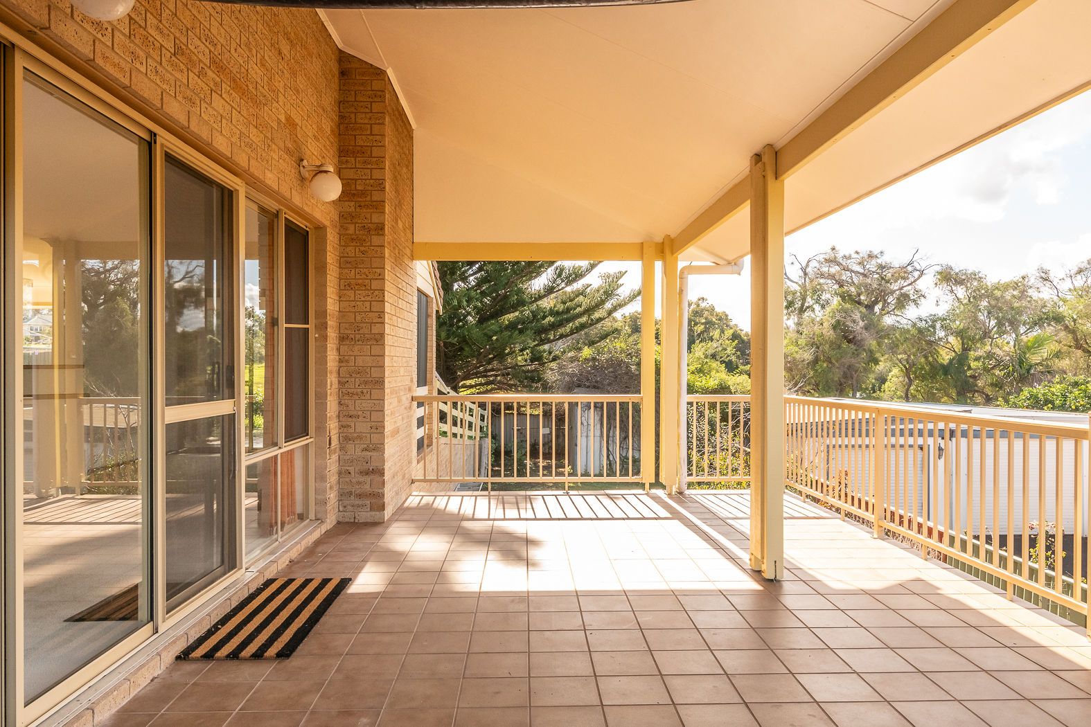 10 Stirling Street — photo 18 of 24