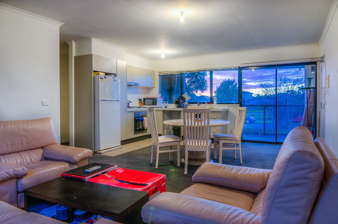1/24 Burton Avenue, Clayton, VIC 3168