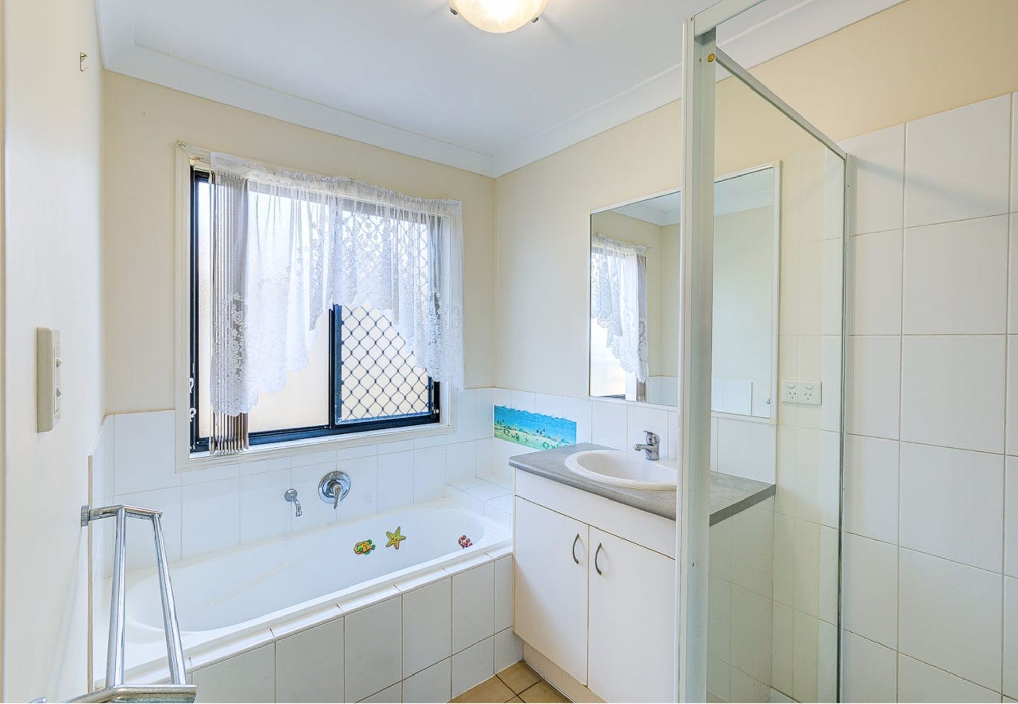 34 Coman Street — photo 9 of 13