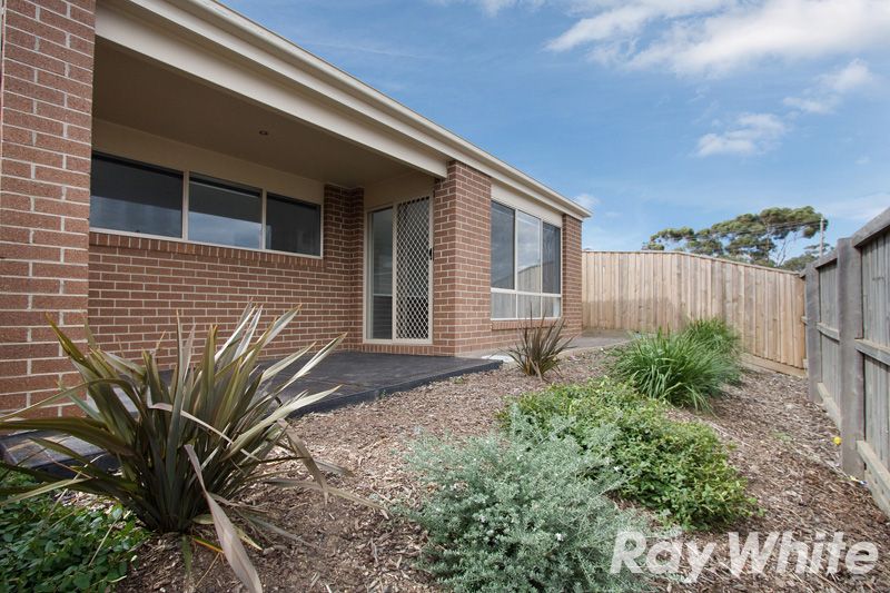 34 Cascade Way, Pakenham, VIC 3810