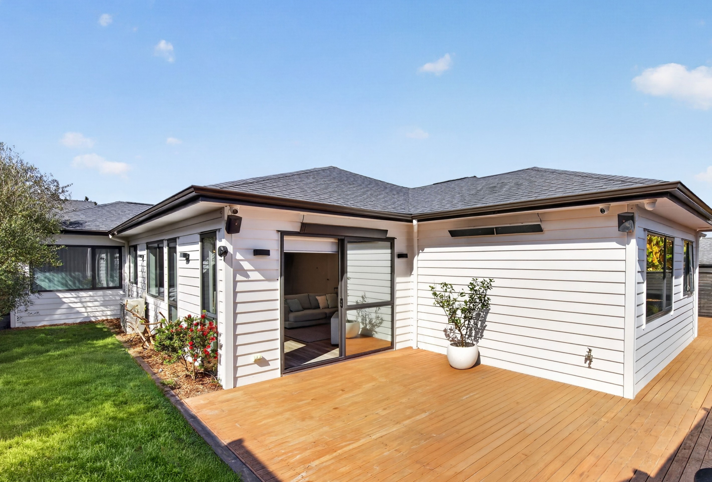 19 Reserva Crescent, Kumeu, Rodney