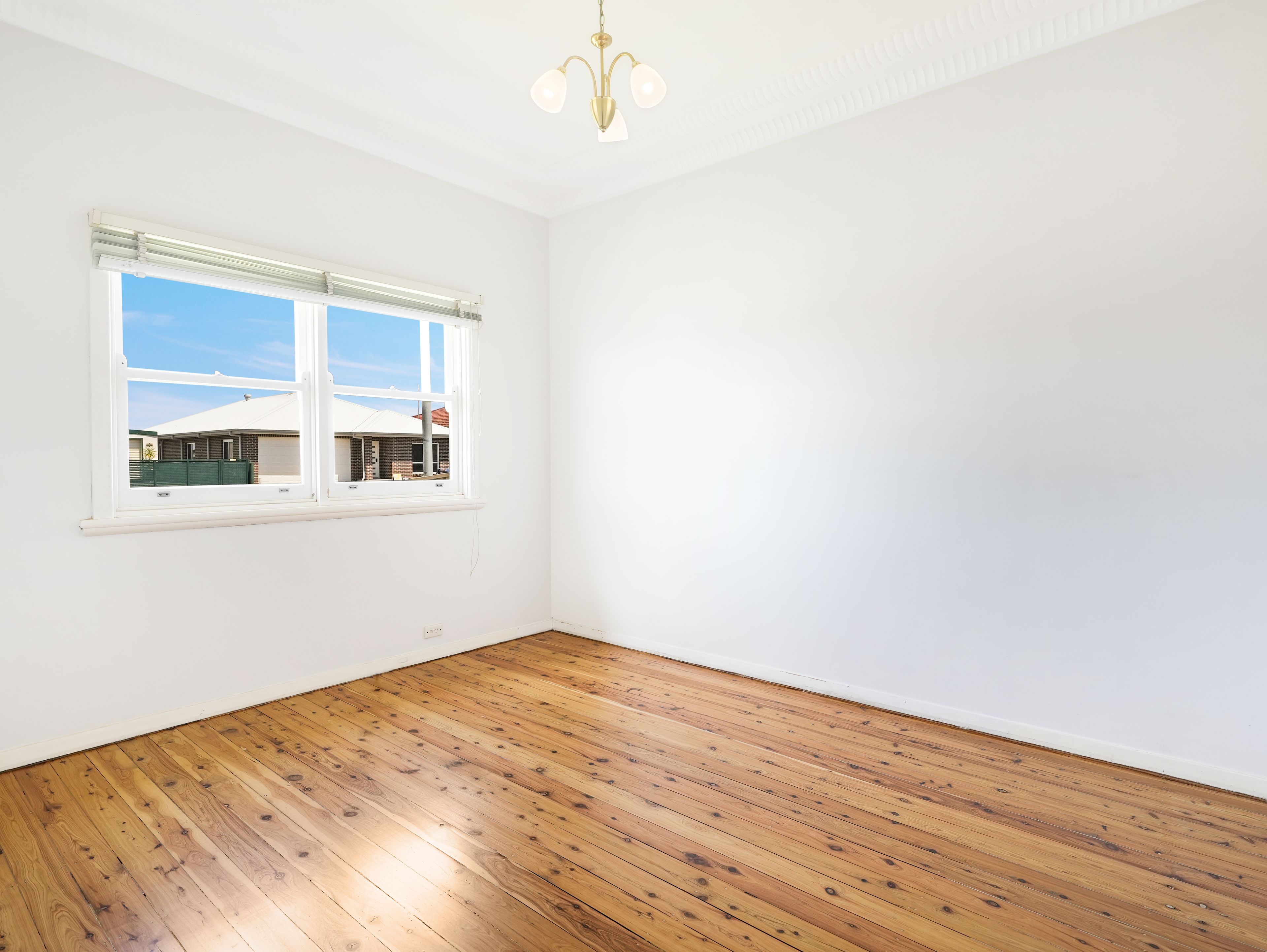 27 Hoskins Avenue, Warrawong, NSW 2502